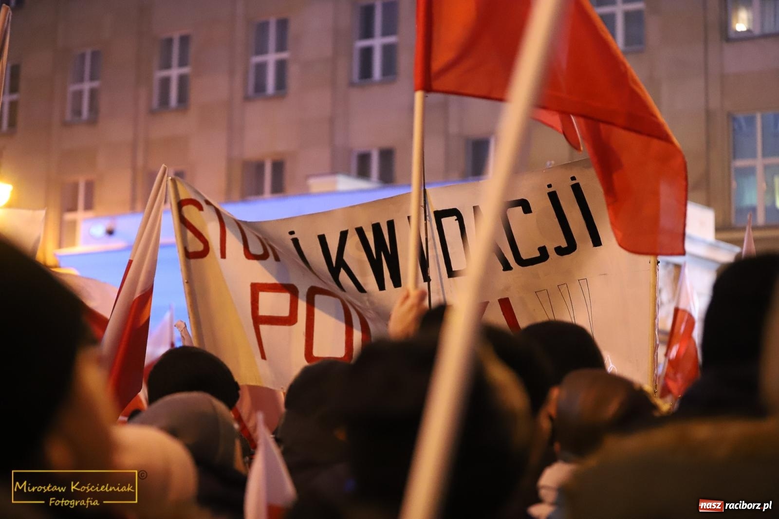 Zdjęcie w galerii na portalu naszraciborz.pl: Protest wolnych Polaków - grupa raciborska [FOTO i WIDEO] wiadomości z regionu