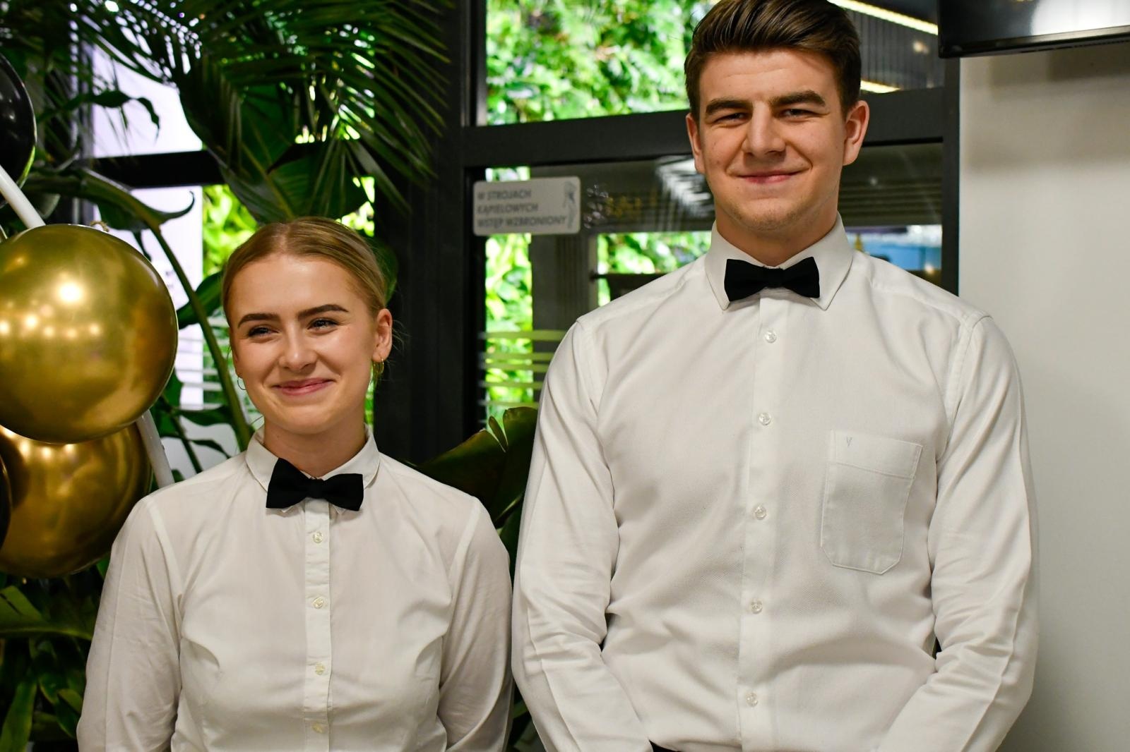 Zdjęcie w galerii na portalu naszraciborz.pl: Studniówka Diecezjalnego LO w Raciborzu [FOTO i WIDEO] wiadomości z regionu