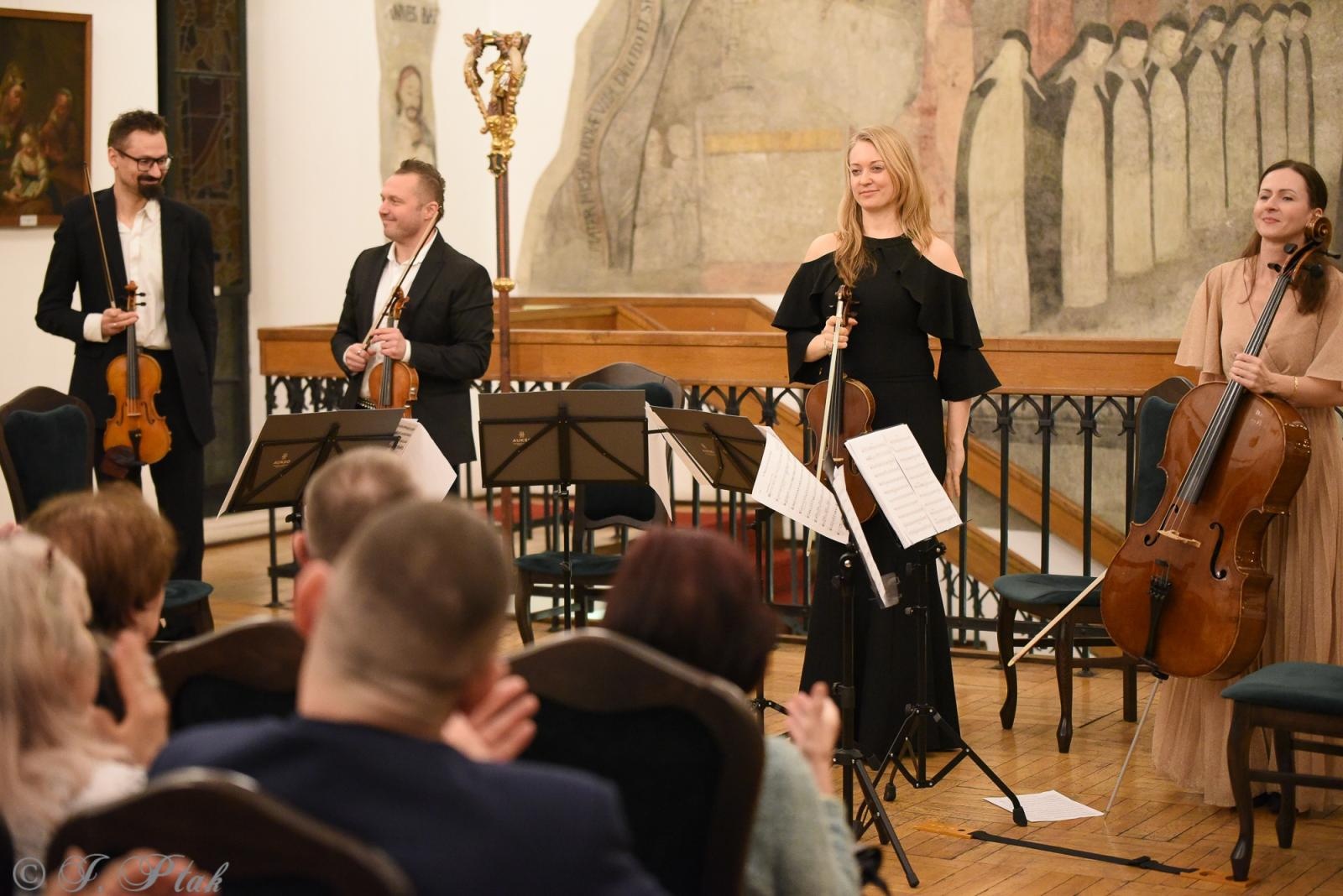 Zdjęcie w galerii na portalu naszraciborz.pl: O Sole Mio. Muzeum zaprosiło na koncert karnawałowy [FOTO i WIDEO] wiadomości z regionu