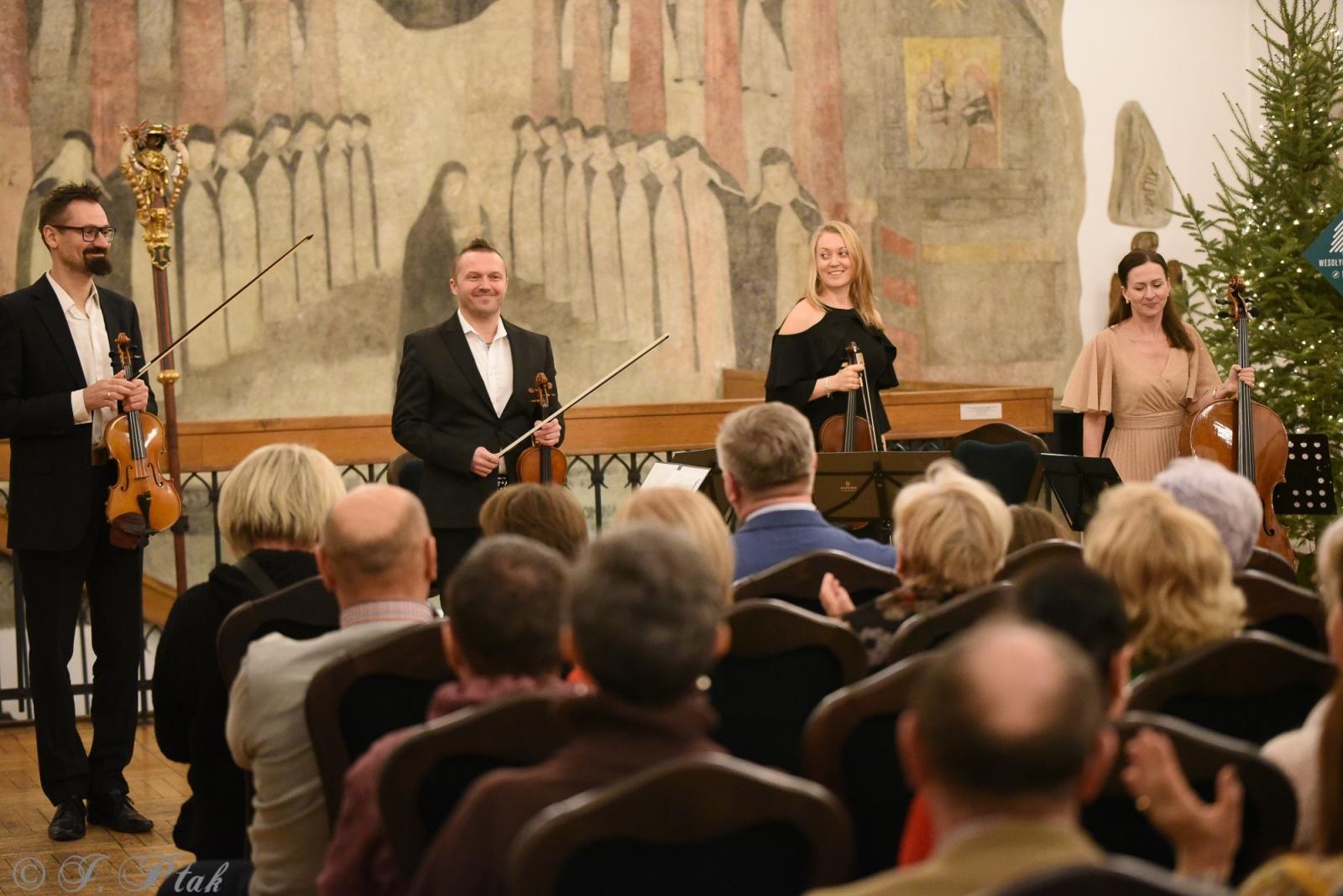 Zdjęcie w galerii na portalu naszraciborz.pl: O Sole Mio. Muzeum zaprosiło na koncert karnawałowy [FOTO i WIDEO] wiadomości z regionu
