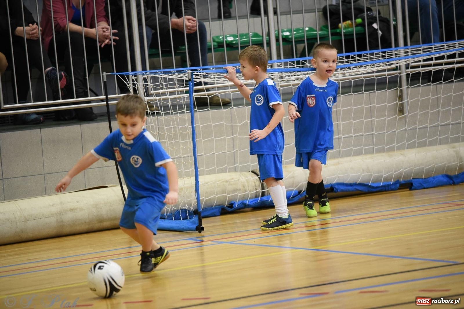 Zdjęcie w galerii na portalu naszraciborz.pl: Noworoczne granie rocznika 2018 [FOTO] wiadomości z regionu