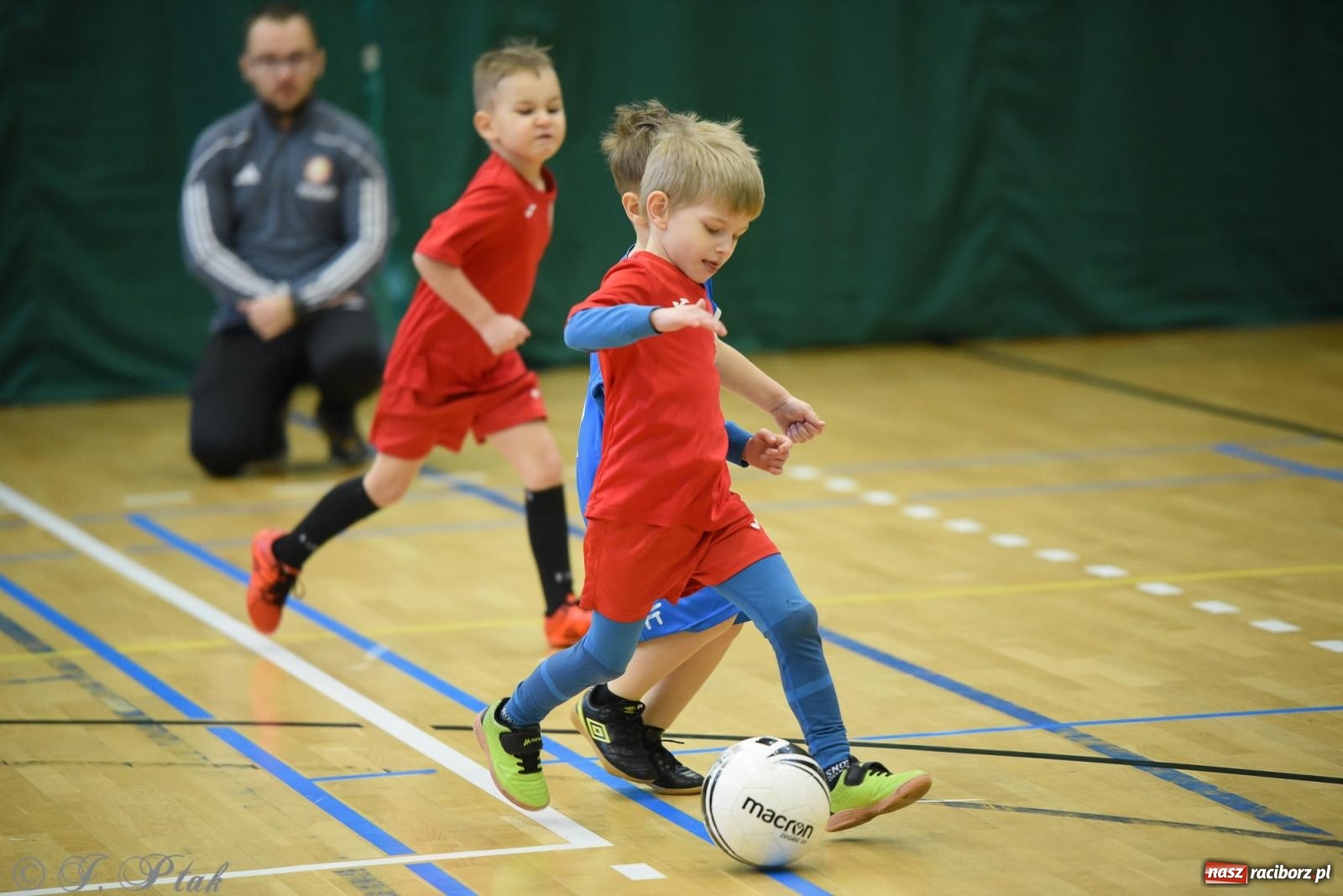 Zdjęcie w galerii na portalu naszraciborz.pl: Noworoczne granie rocznika 2018 [FOTO] wiadomości z regionu
