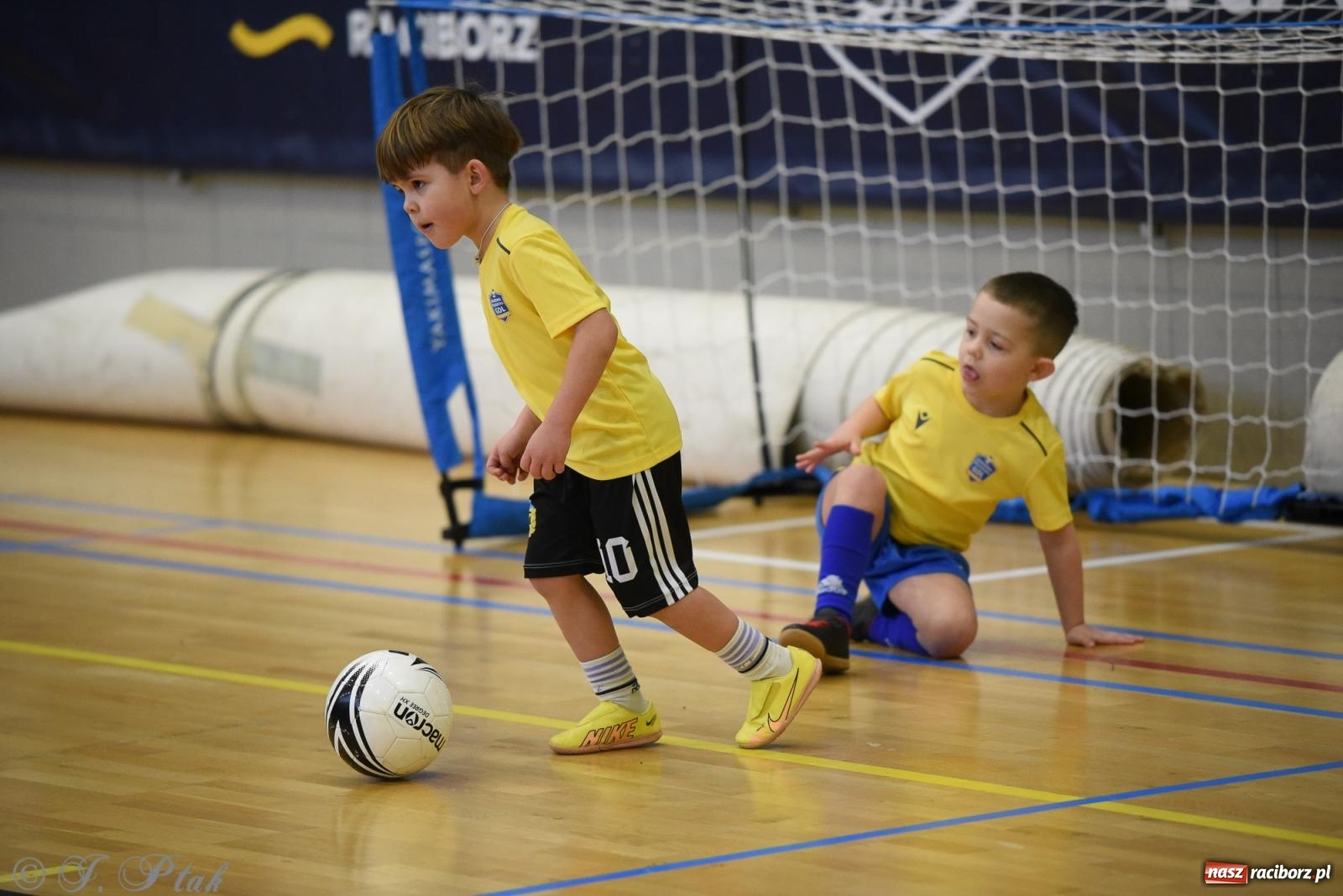 Zdjęcie w galerii na portalu naszraciborz.pl: Noworoczne granie rocznika 2018 [FOTO] wiadomości z regionu
