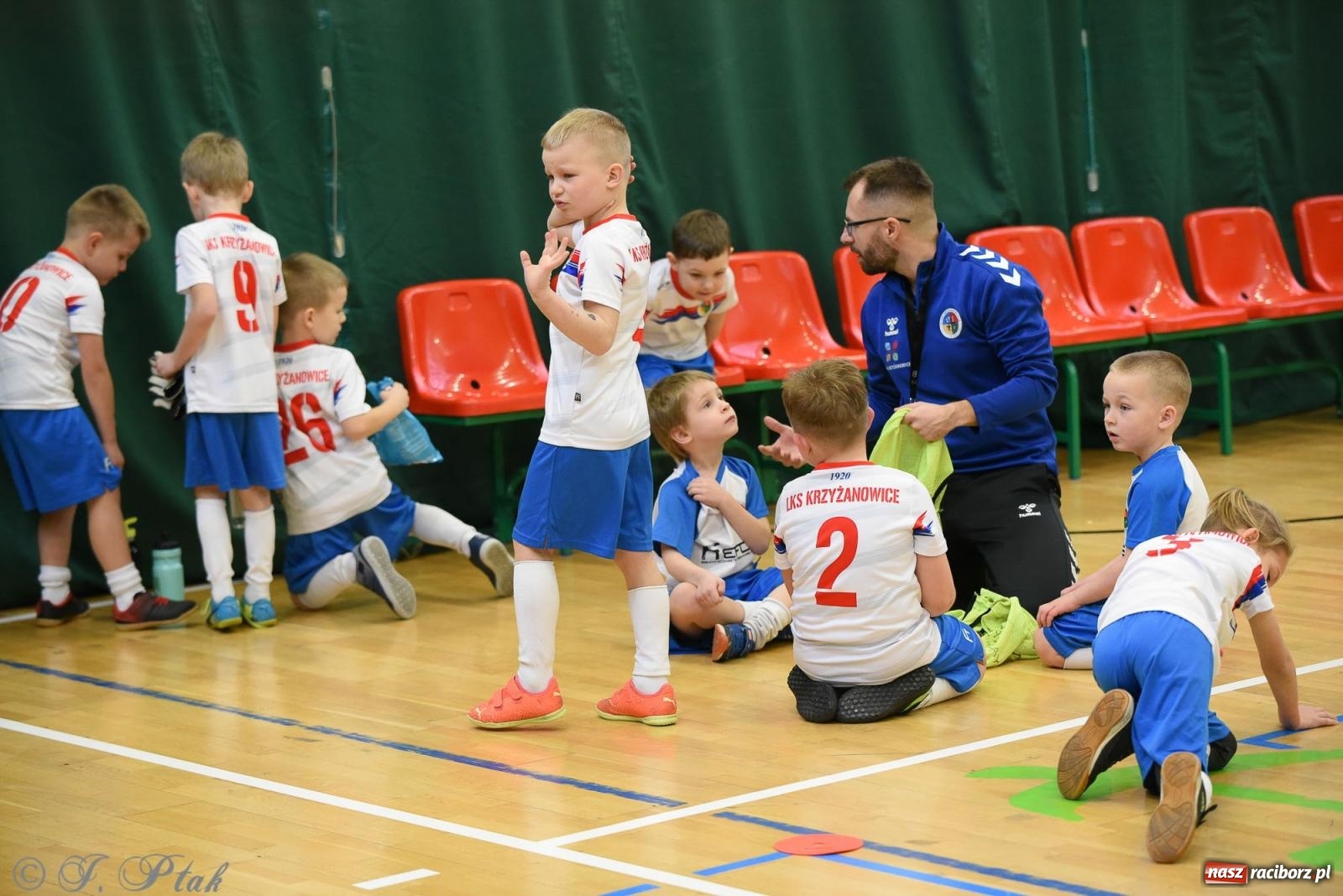 Zdjęcie w galerii na portalu naszraciborz.pl: Noworoczne granie rocznika 2018 [FOTO] wiadomości z regionu