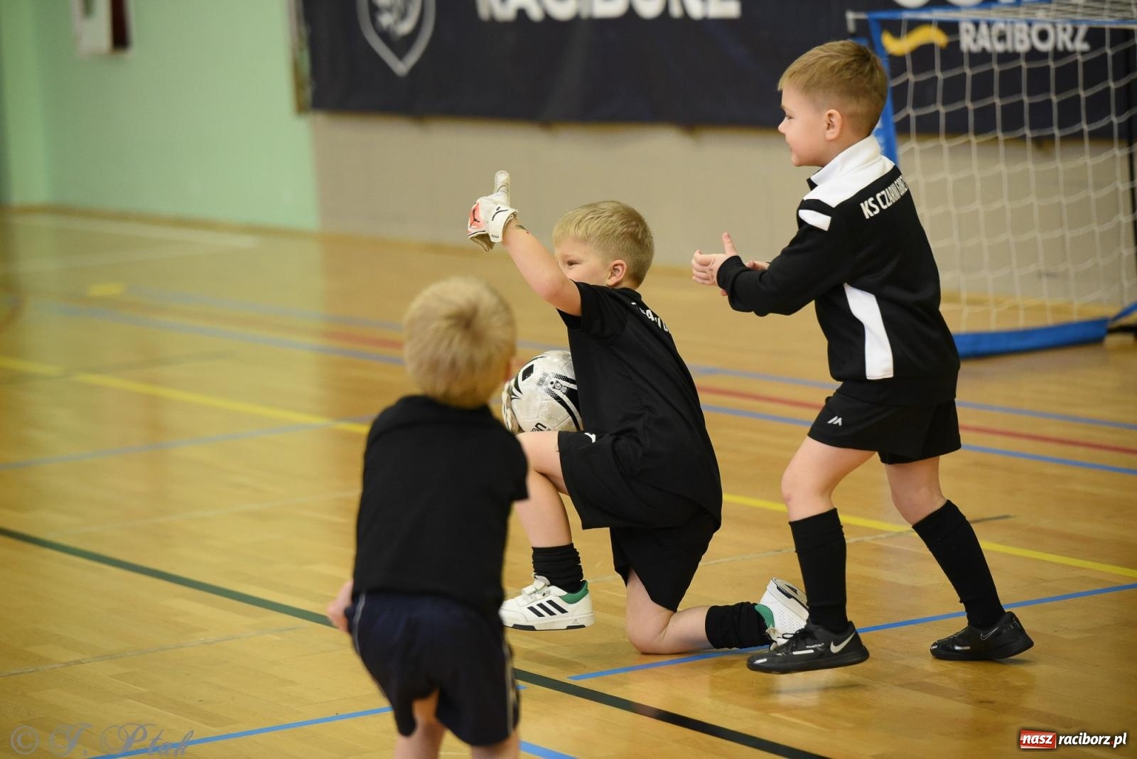 Zdjęcie w galerii na portalu naszraciborz.pl: Noworoczne granie rocznika 2018 [FOTO] wiadomości z regionu