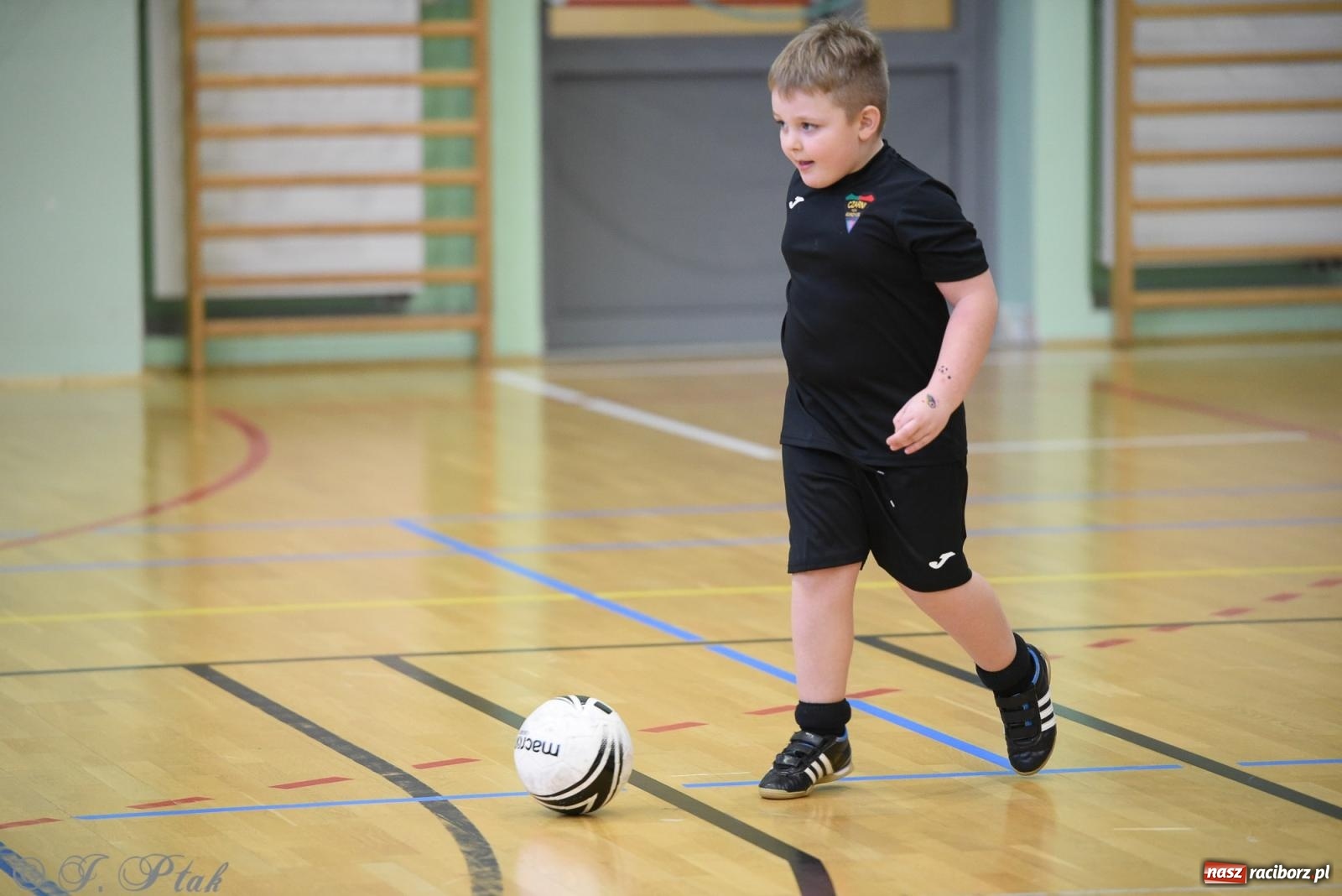 Zdjęcie w galerii na portalu naszraciborz.pl: Noworoczne granie rocznika 2018 [FOTO] wiadomości z regionu