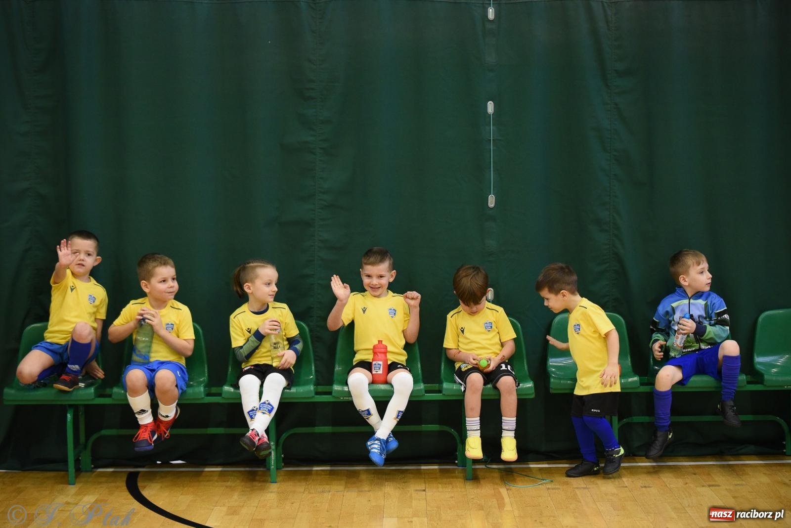 Zdjęcie w galerii na portalu naszraciborz.pl: Noworoczne granie rocznika 2018 [FOTO] wiadomości z regionu