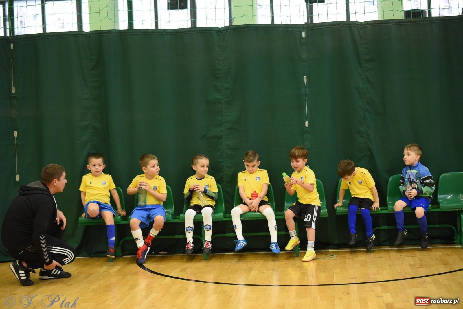 Zdjęcie w galerii na portalu naszraciborz.pl: Noworoczne granie rocznika 2018 [FOTO] wiadomości z regionu