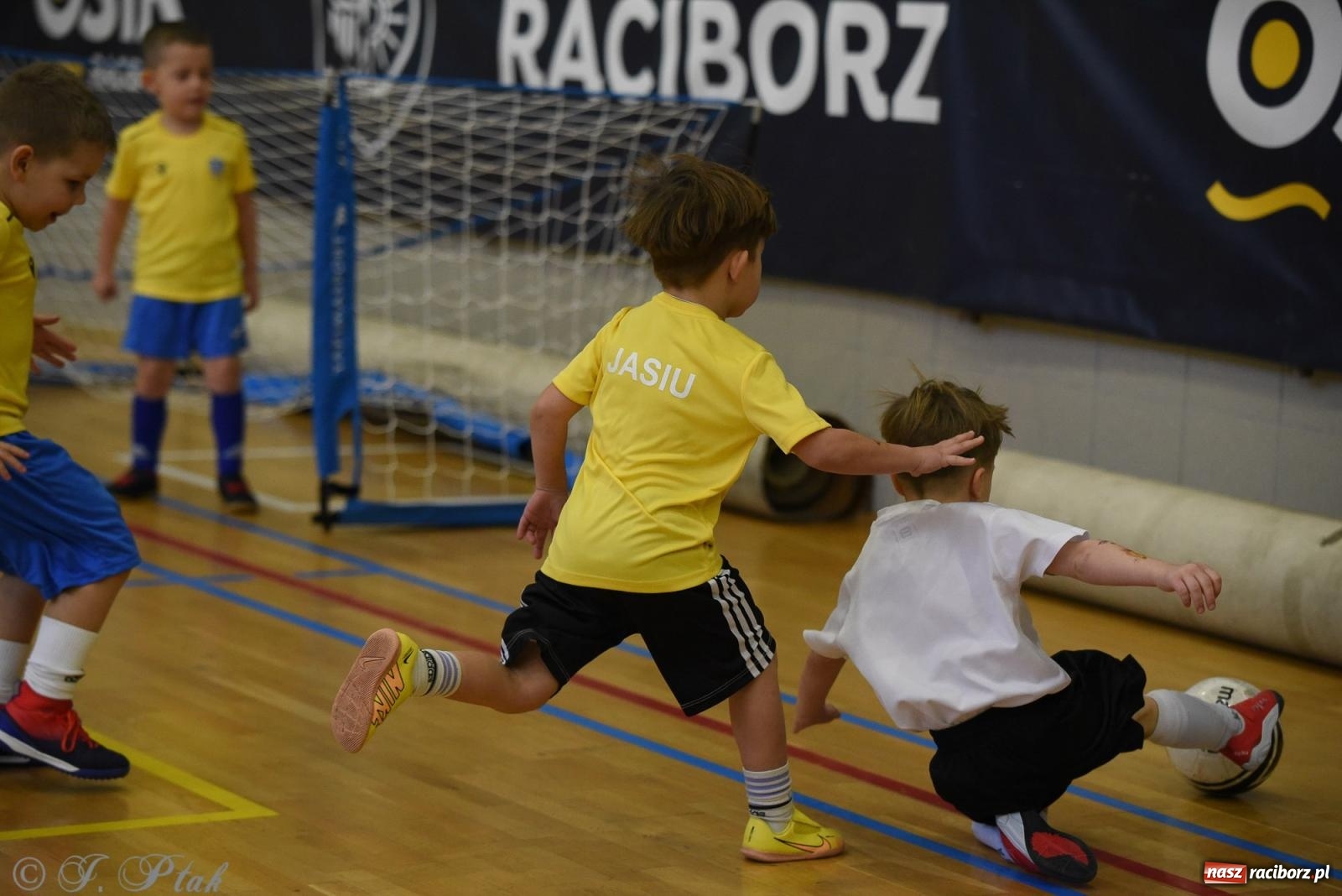 Zdjęcie w galerii na portalu naszraciborz.pl: Noworoczne granie rocznika 2018 [FOTO] wiadomości z regionu