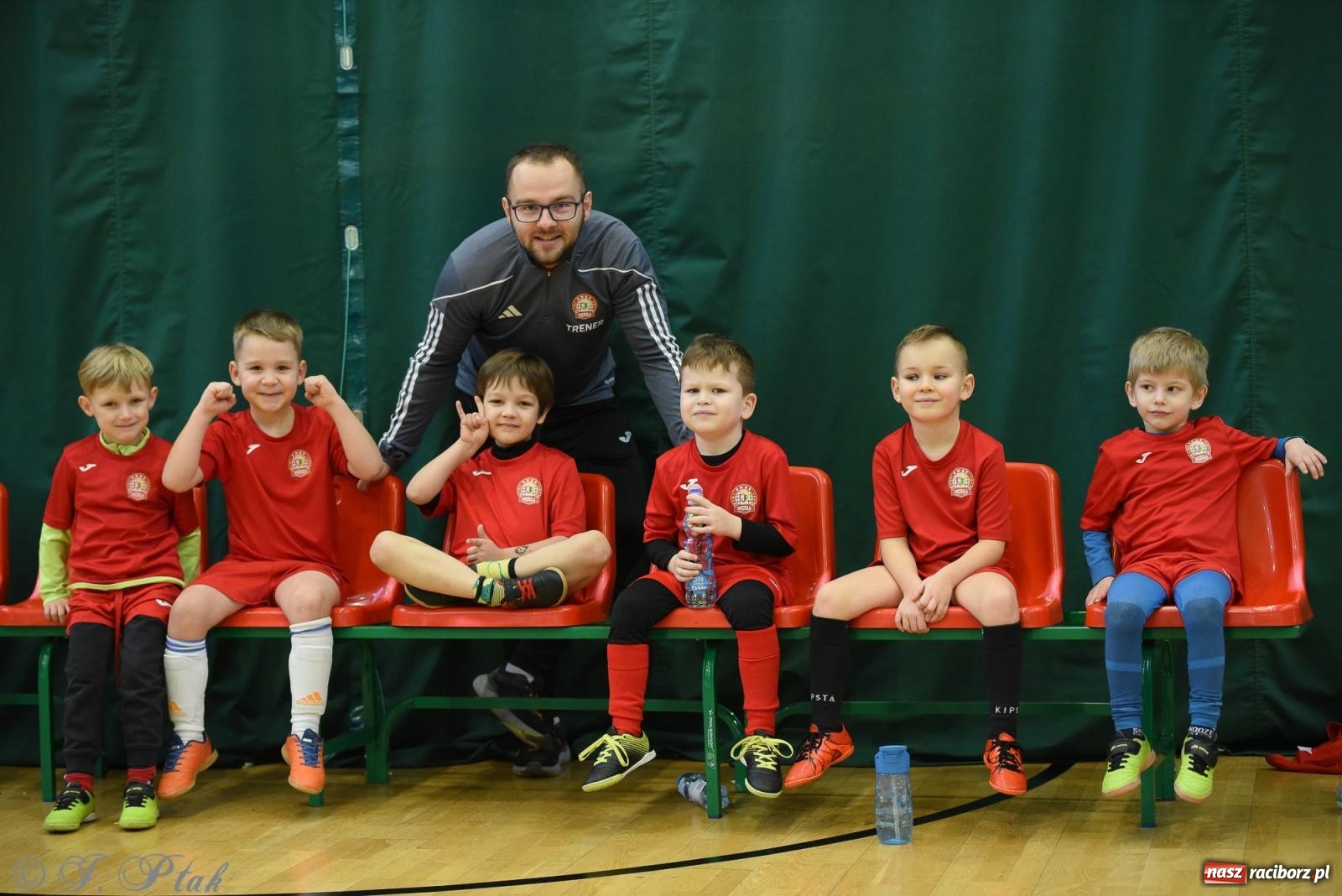 Zdjęcie w galerii na portalu naszraciborz.pl: Noworoczne granie rocznika 2018 [FOTO] wiadomości z regionu