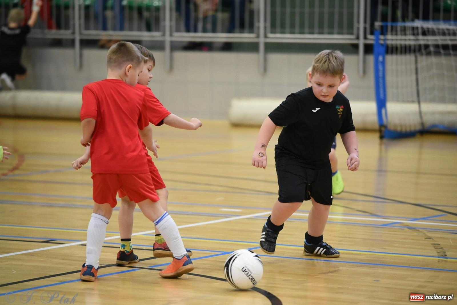Zdjęcie w galerii na portalu naszraciborz.pl: Noworoczne granie rocznika 2018 [FOTO] wiadomości z regionu
