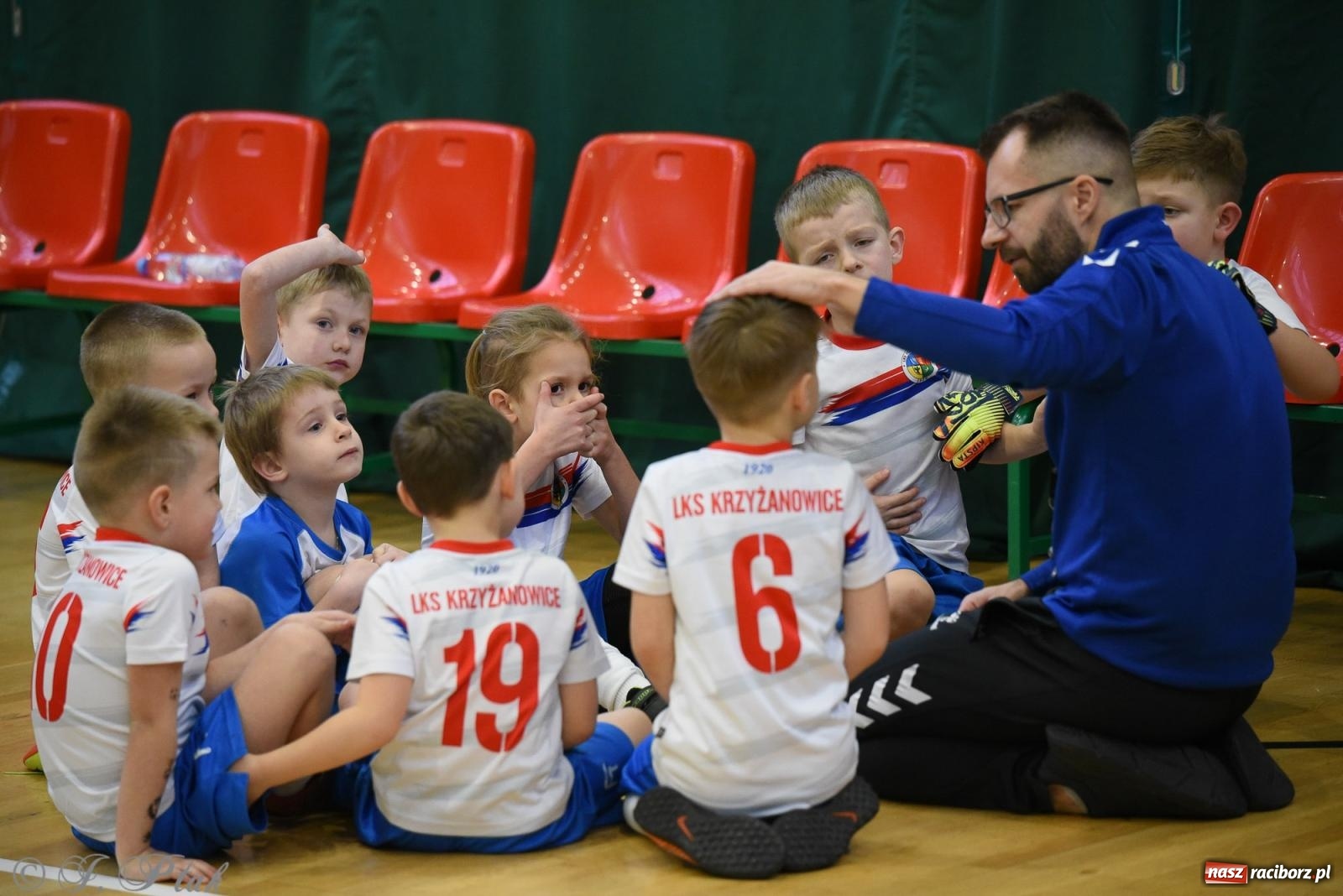 Zdjęcie w galerii na portalu naszraciborz.pl: Noworoczne granie rocznika 2018 [FOTO] wiadomości z regionu
