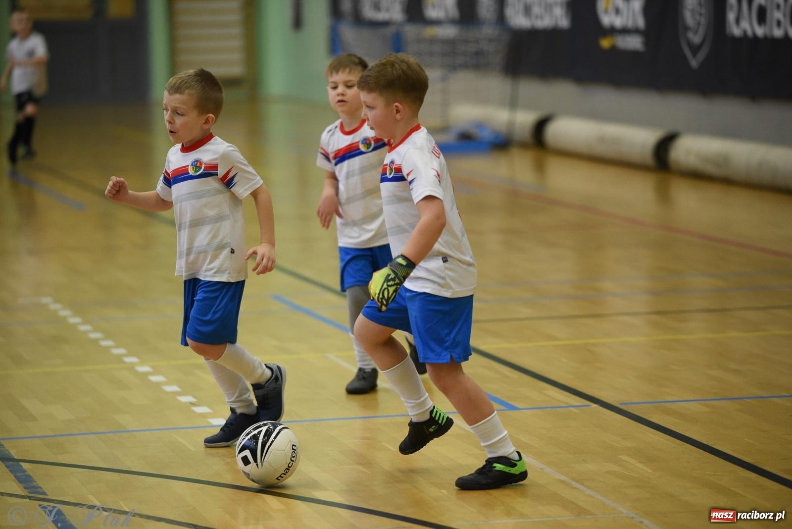 Zdjęcie w galerii na portalu naszraciborz.pl: Noworoczne granie rocznika 2018 [FOTO] wiadomości z regionu