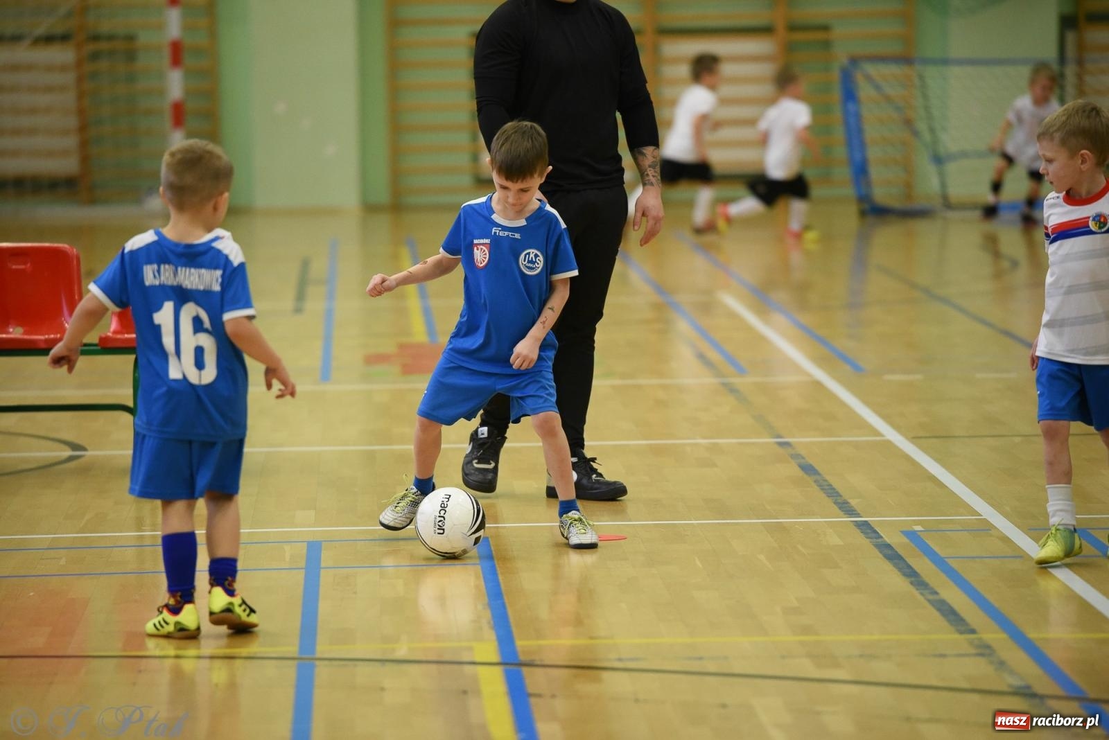 Zdjęcie w galerii na portalu naszraciborz.pl: Noworoczne granie rocznika 2018 [FOTO] wiadomości z regionu