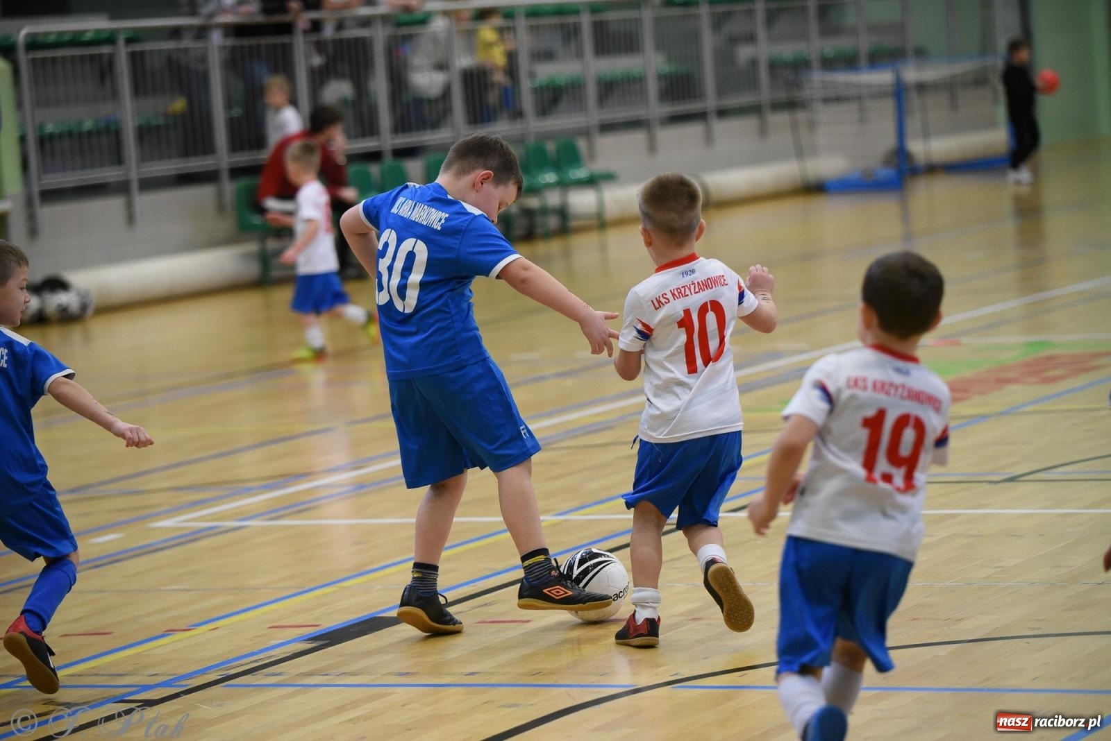 Zdjęcie w galerii na portalu naszraciborz.pl: Noworoczne granie rocznika 2018 [FOTO] wiadomości z regionu