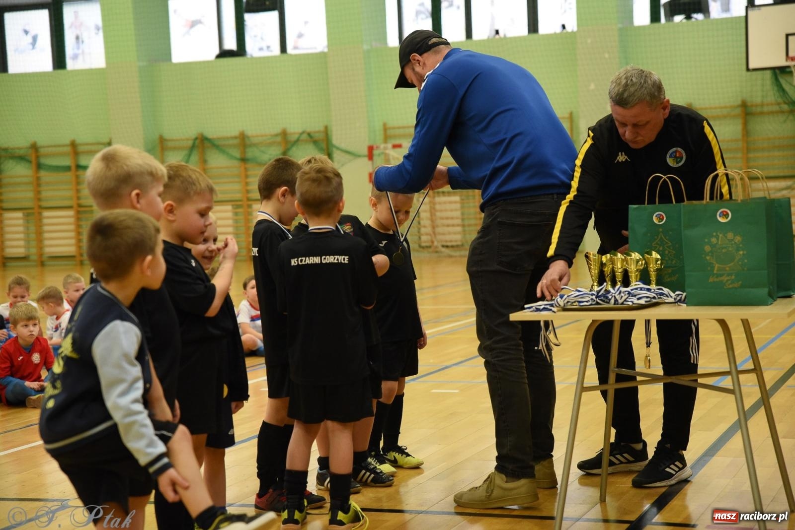 Zdjęcie w galerii na portalu naszraciborz.pl: Noworoczne granie rocznika 2018 [FOTO] wiadomości z regionu