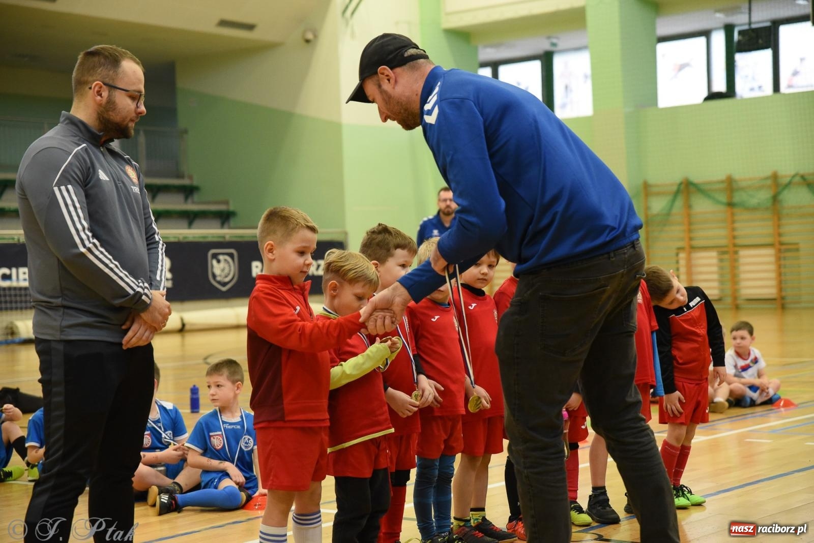 Zdjęcie w galerii na portalu naszraciborz.pl: Noworoczne granie rocznika 2018 [FOTO] wiadomości z regionu
