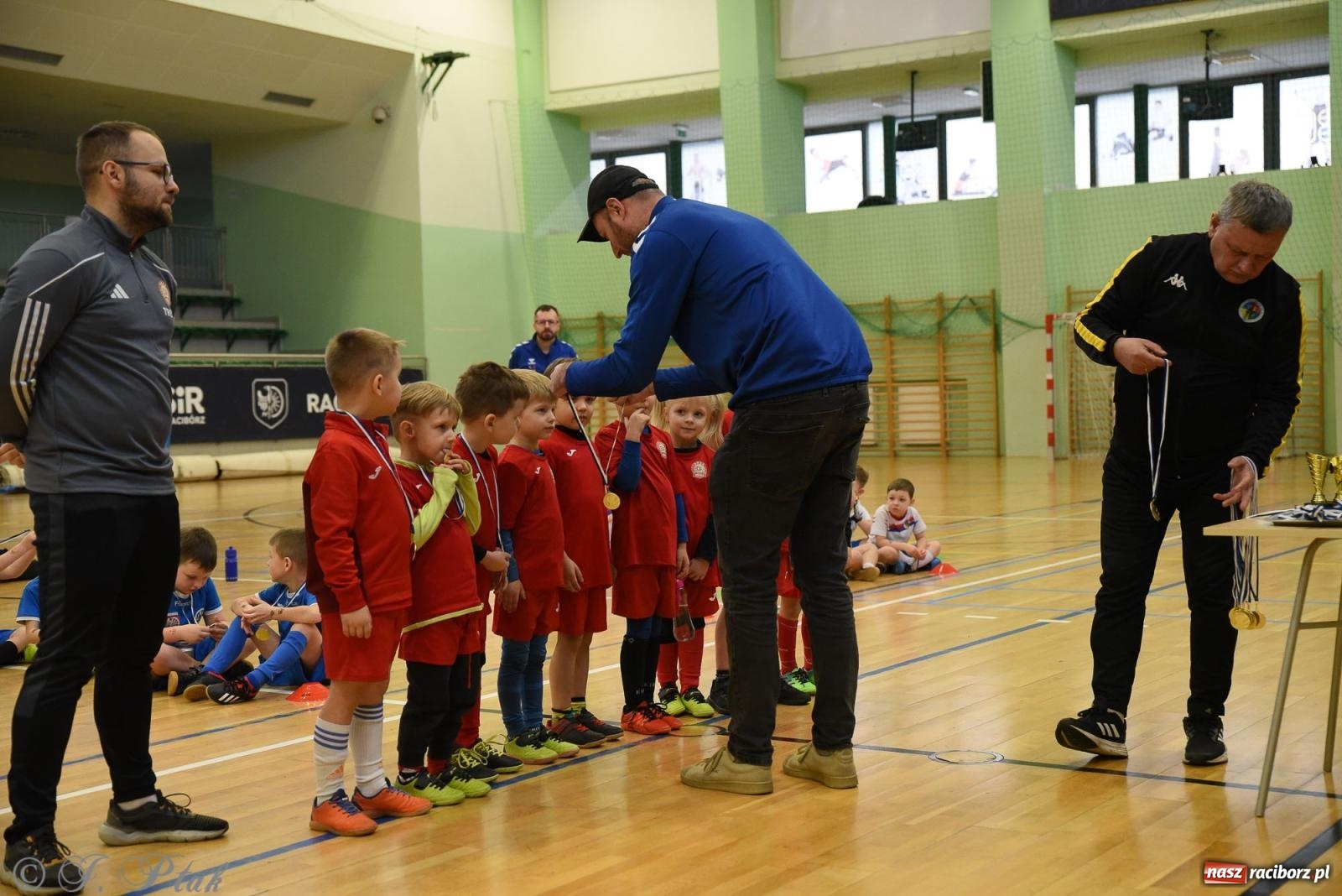 Zdjęcie w galerii na portalu naszraciborz.pl: Noworoczne granie rocznika 2018 [FOTO] wiadomości z regionu