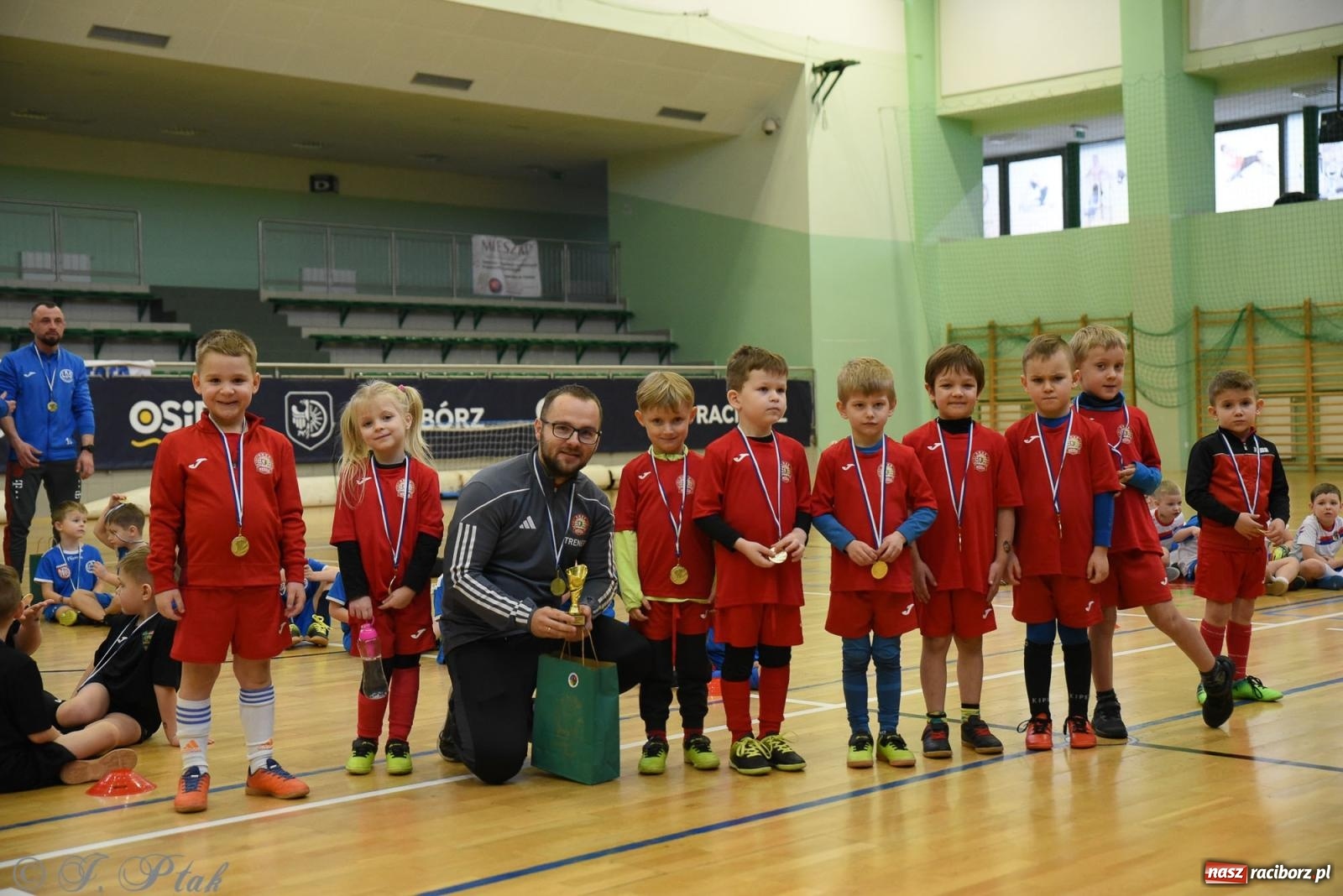 Zdjęcie w galerii na portalu naszraciborz.pl: Noworoczne granie rocznika 2018 [FOTO] wiadomości z regionu