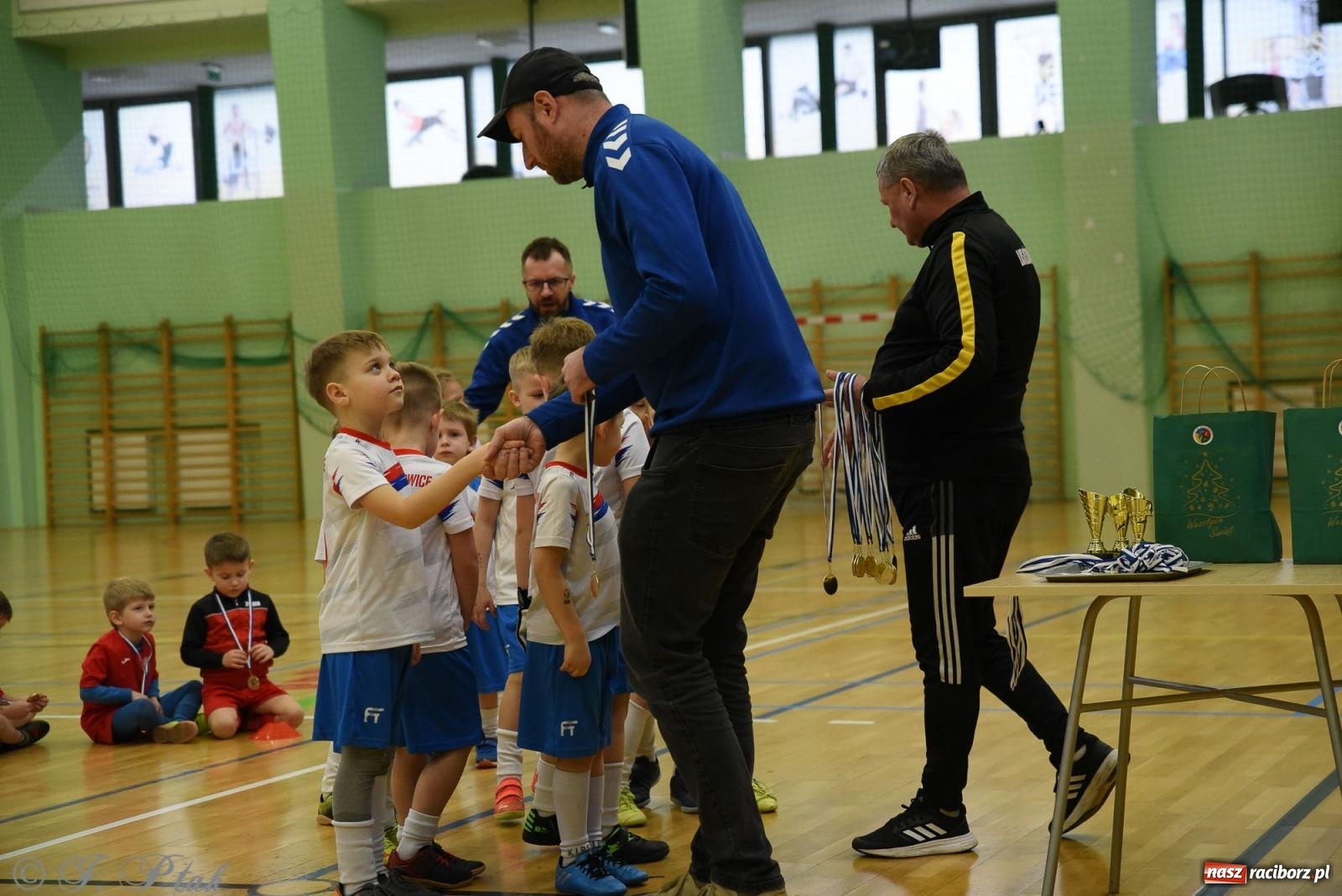 Zdjęcie w galerii na portalu naszraciborz.pl: Noworoczne granie rocznika 2018 [FOTO] wiadomości z regionu