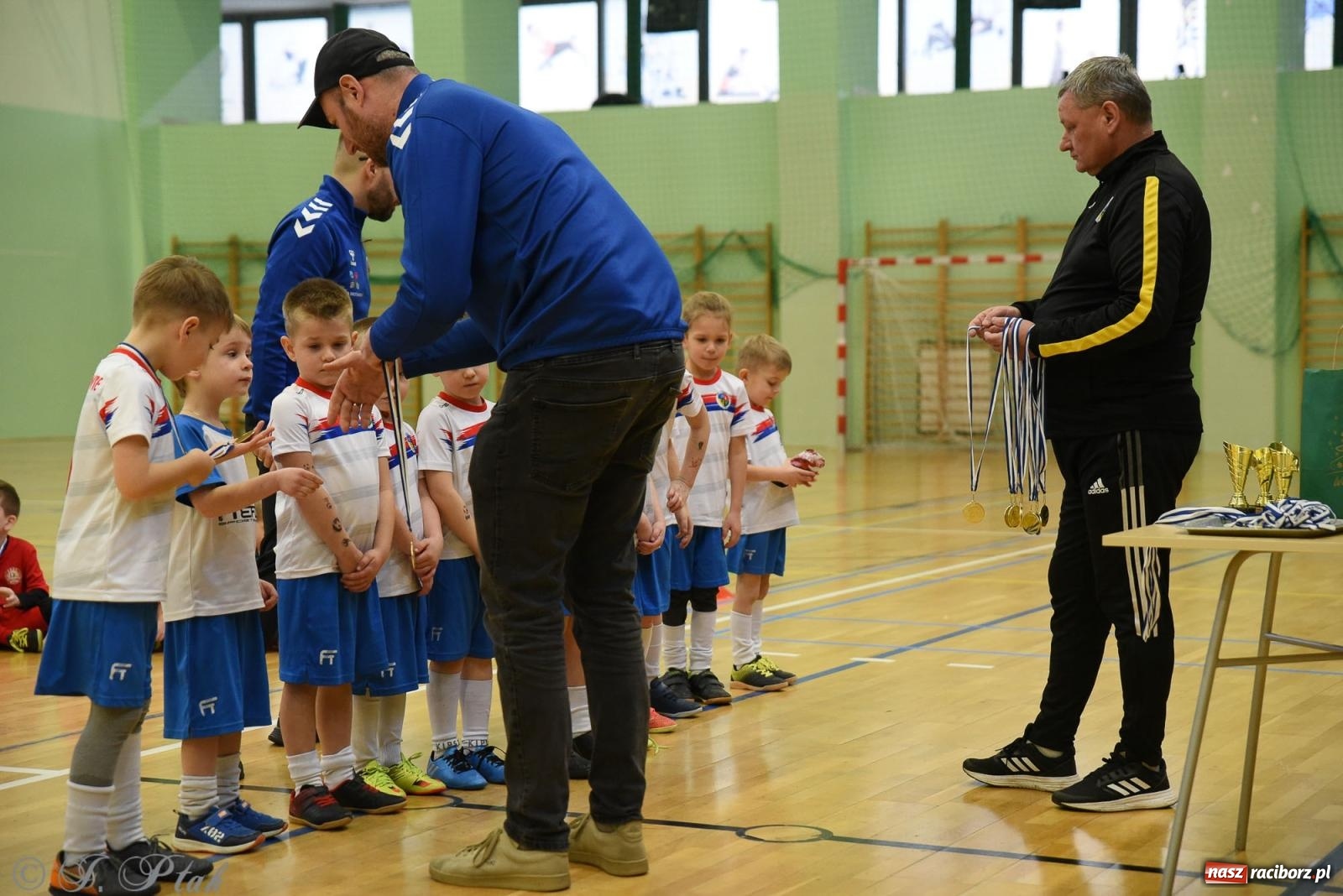 Zdjęcie w galerii na portalu naszraciborz.pl: Noworoczne granie rocznika 2018 [FOTO] wiadomości z regionu
