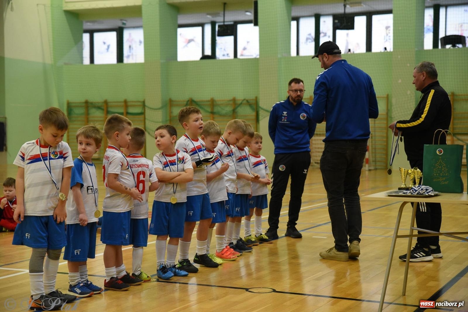 Zdjęcie w galerii na portalu naszraciborz.pl: Noworoczne granie rocznika 2018 [FOTO] wiadomości z regionu