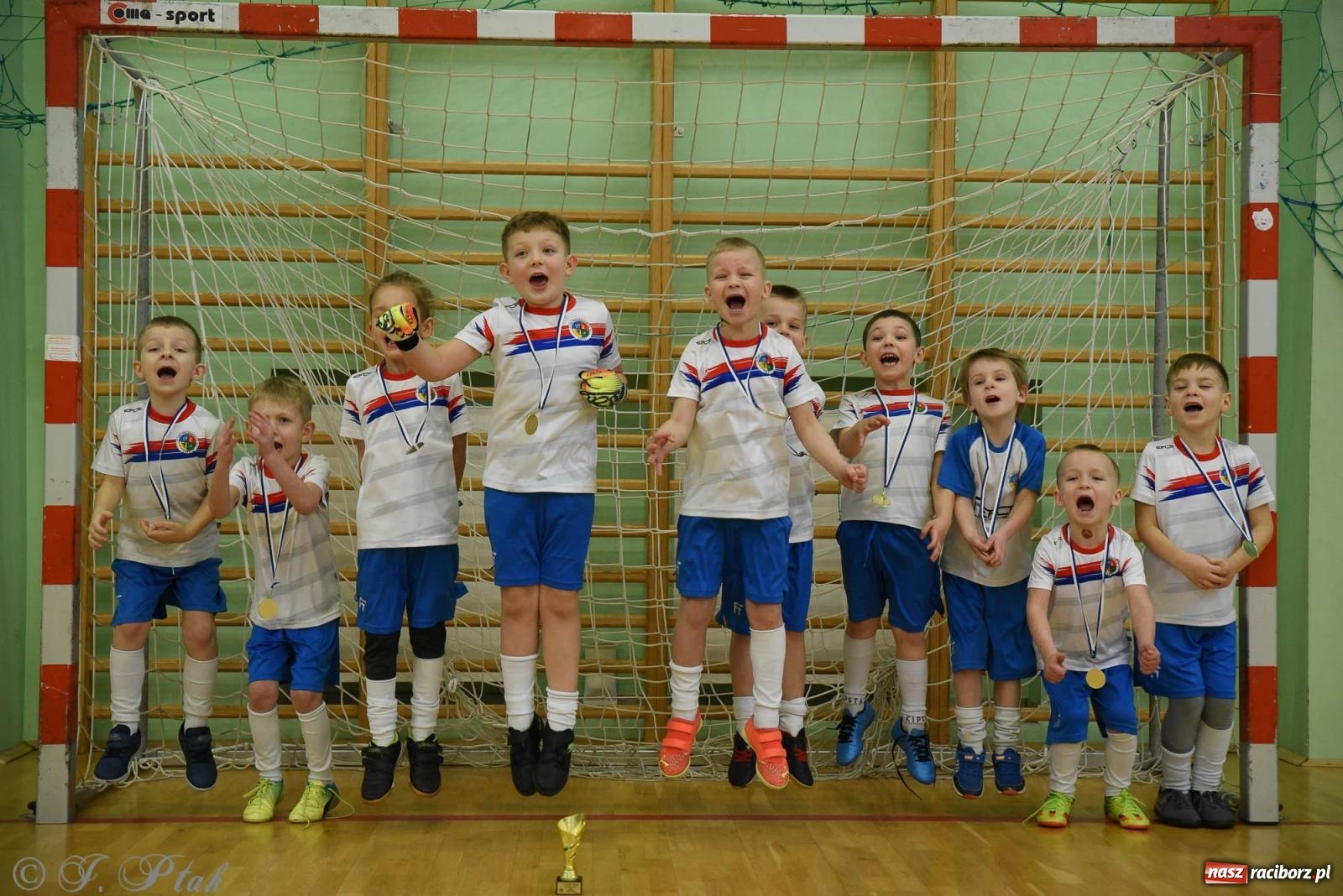 Zdjęcie w galerii na portalu naszraciborz.pl: Noworoczne granie rocznika 2018 [FOTO] wiadomości z regionu