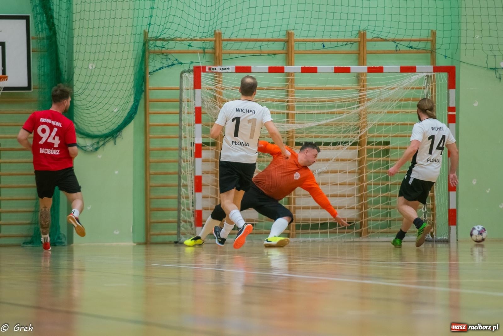 Zdjęcie w galerii na portalu naszraciborz.pl: HLPN. Sobota pełna wrażeń i goli [FOTO] wiadomości z regionu