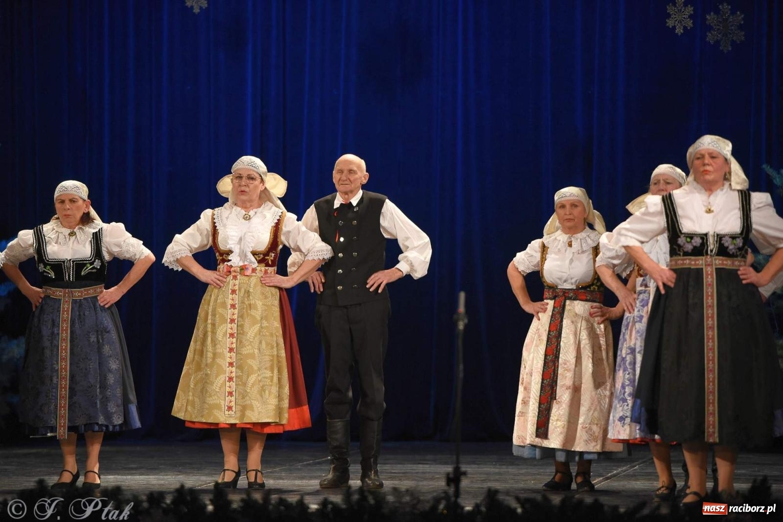 Zdjęcie w galerii na portalu naszraciborz.pl: Strzecha i Skaza na wspólnym koncercie w RCK wiadomości z regionu