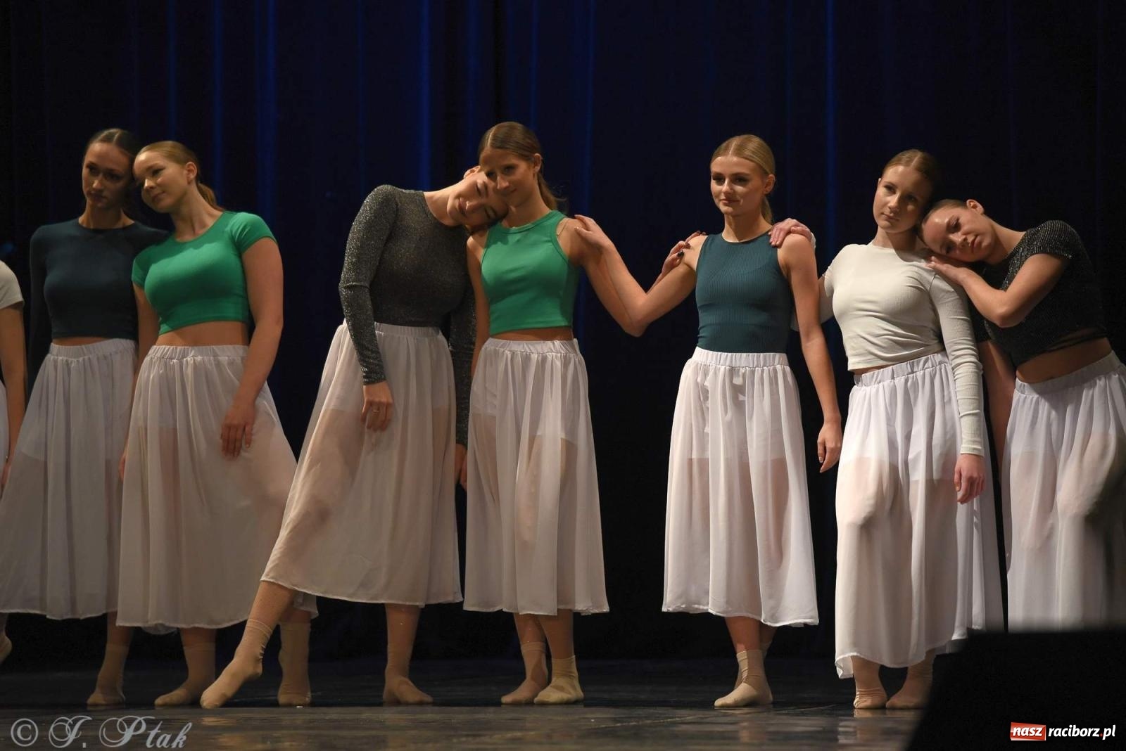 Zdjęcie w galerii na portalu naszraciborz.pl: Strzecha i Skaza na wspólnym koncercie w RCK wiadomości z regionu