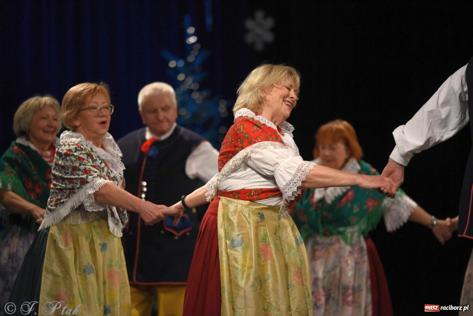 Zdjęcie w galerii na portalu naszraciborz.pl: Strzecha i Skaza na wspólnym koncercie w RCK wiadomości z regionu