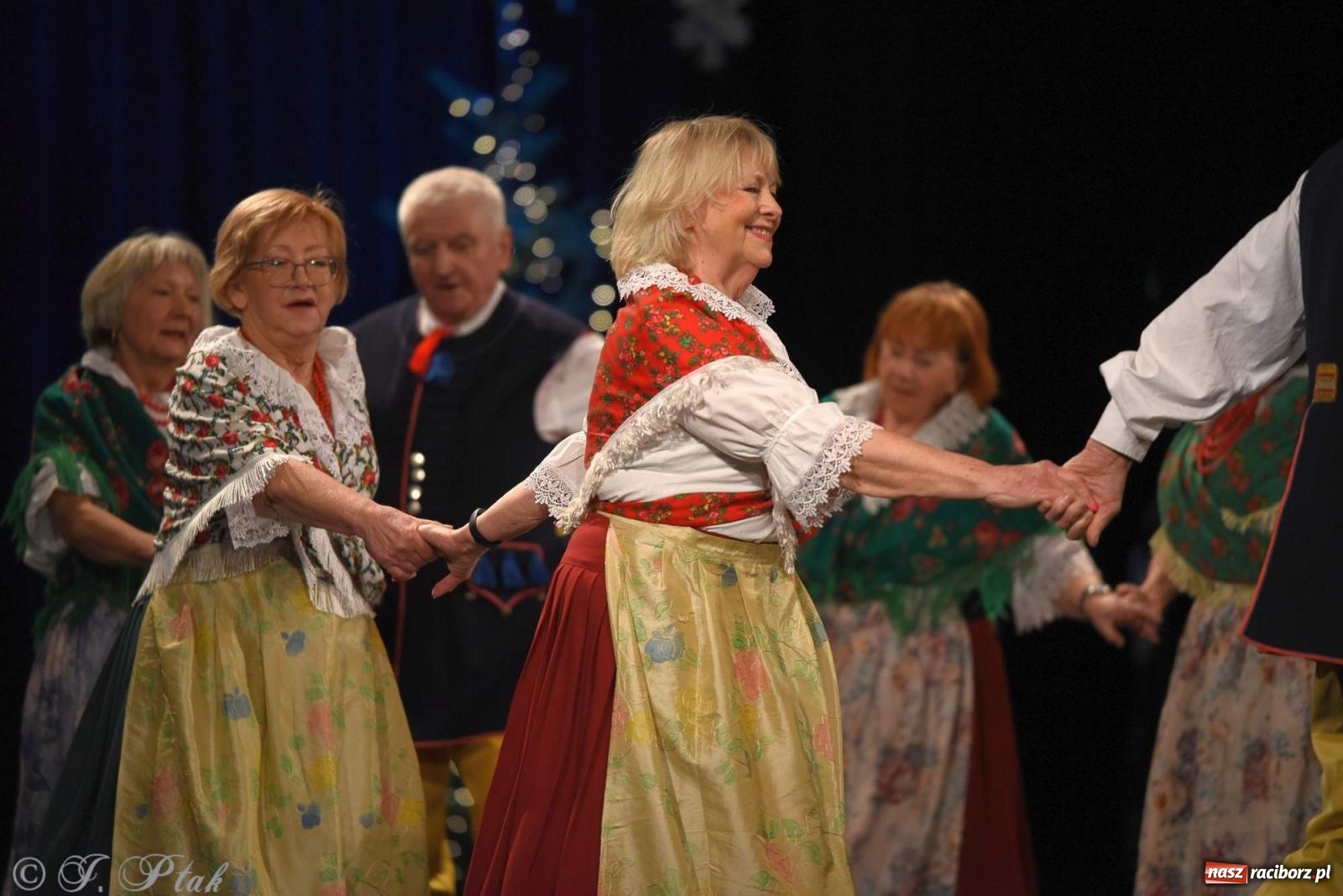 Zdjęcie w galerii na portalu naszraciborz.pl: Strzecha i Skaza na wspólnym koncercie w RCK wiadomości z regionu