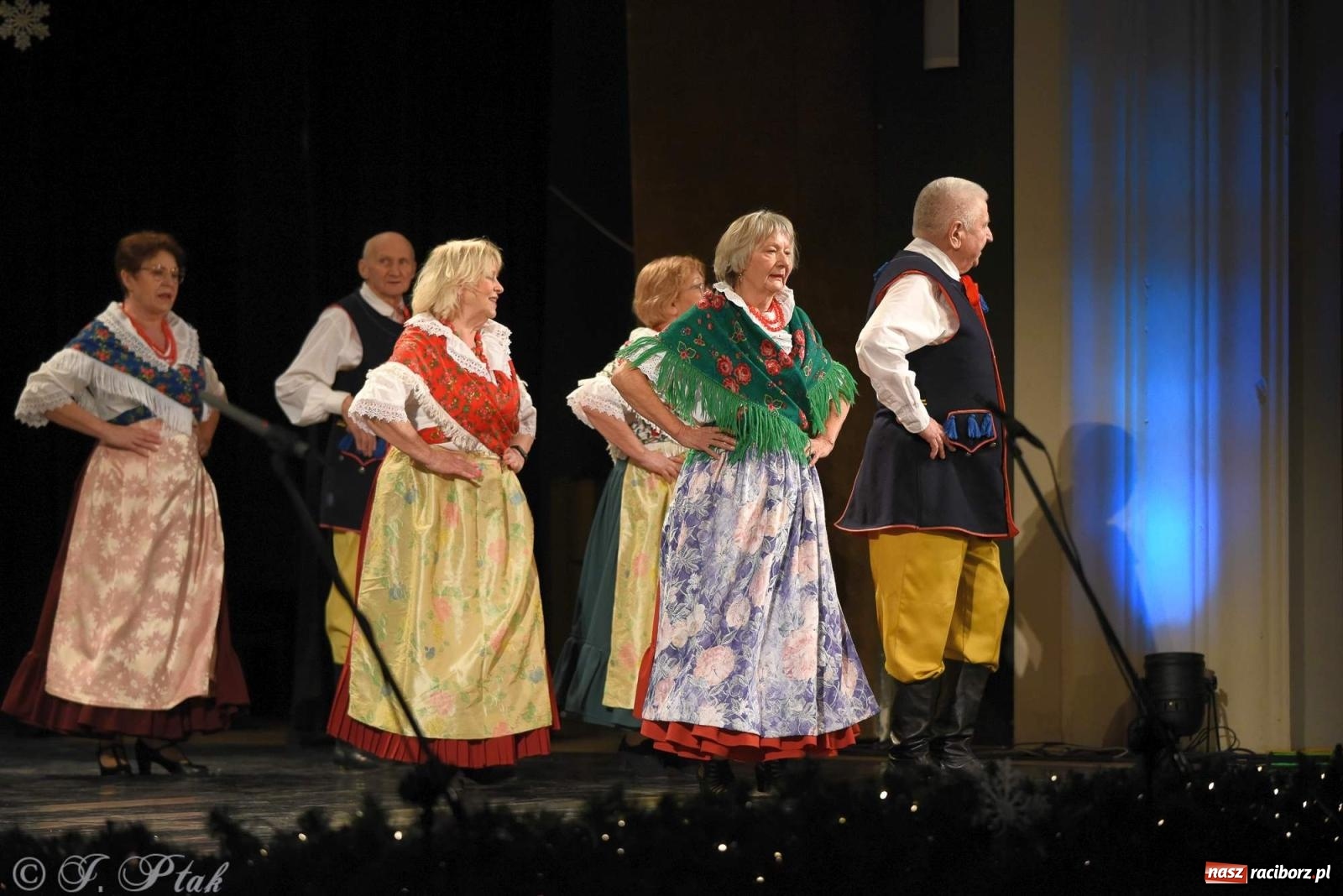 Zdjęcie w galerii na portalu naszraciborz.pl: Strzecha i Skaza na wspólnym koncercie w RCK wiadomości z regionu