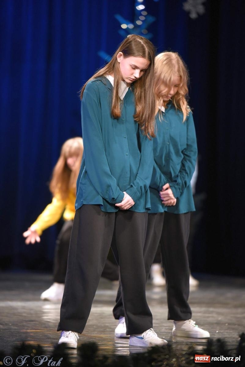 Zdjęcie w galerii na portalu naszraciborz.pl: Strzecha i Skaza na wspólnym koncercie w RCK wiadomości z regionu