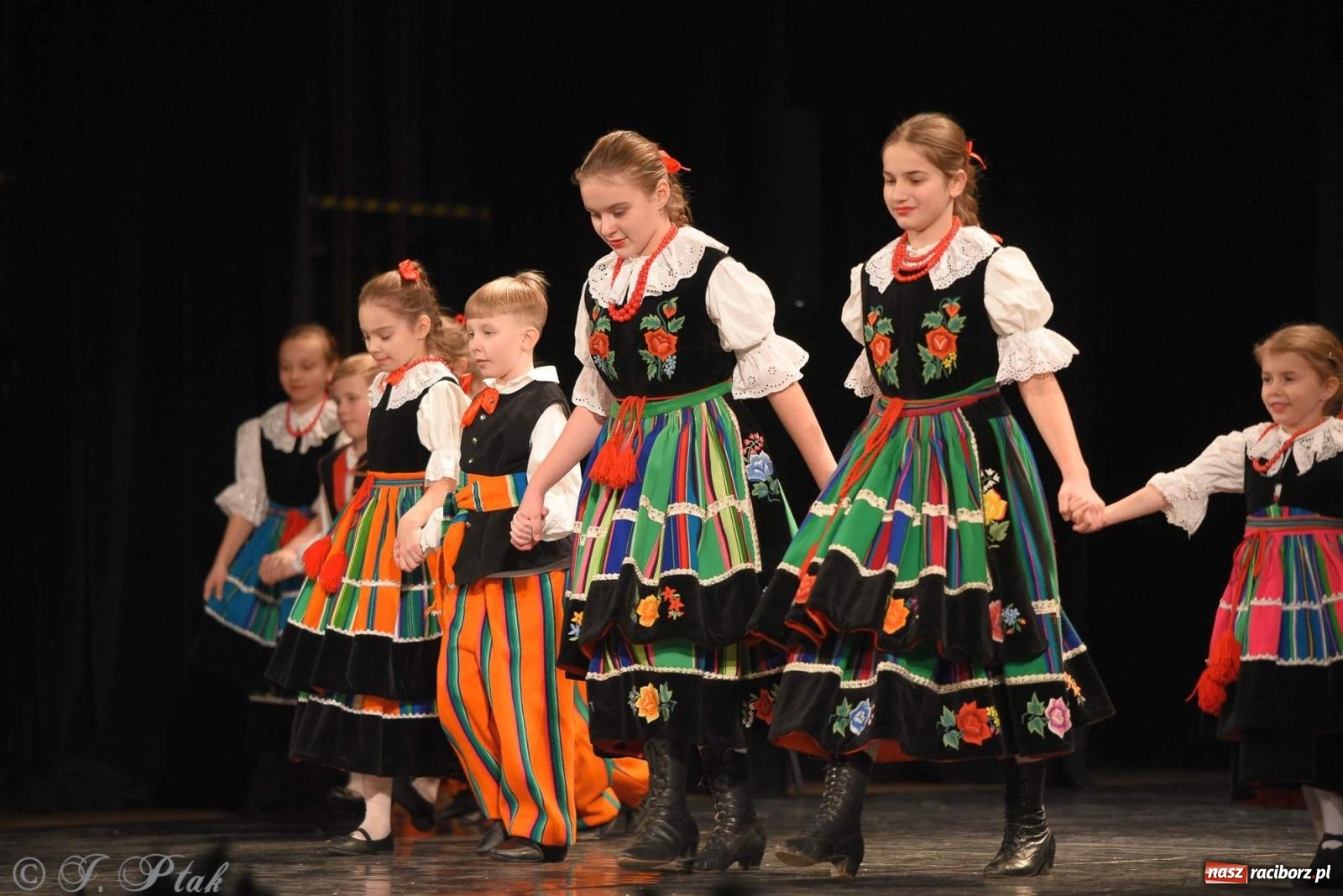 Zdjęcie w galerii na portalu naszraciborz.pl: Strzecha i Skaza na wspólnym koncercie w RCK wiadomości z regionu