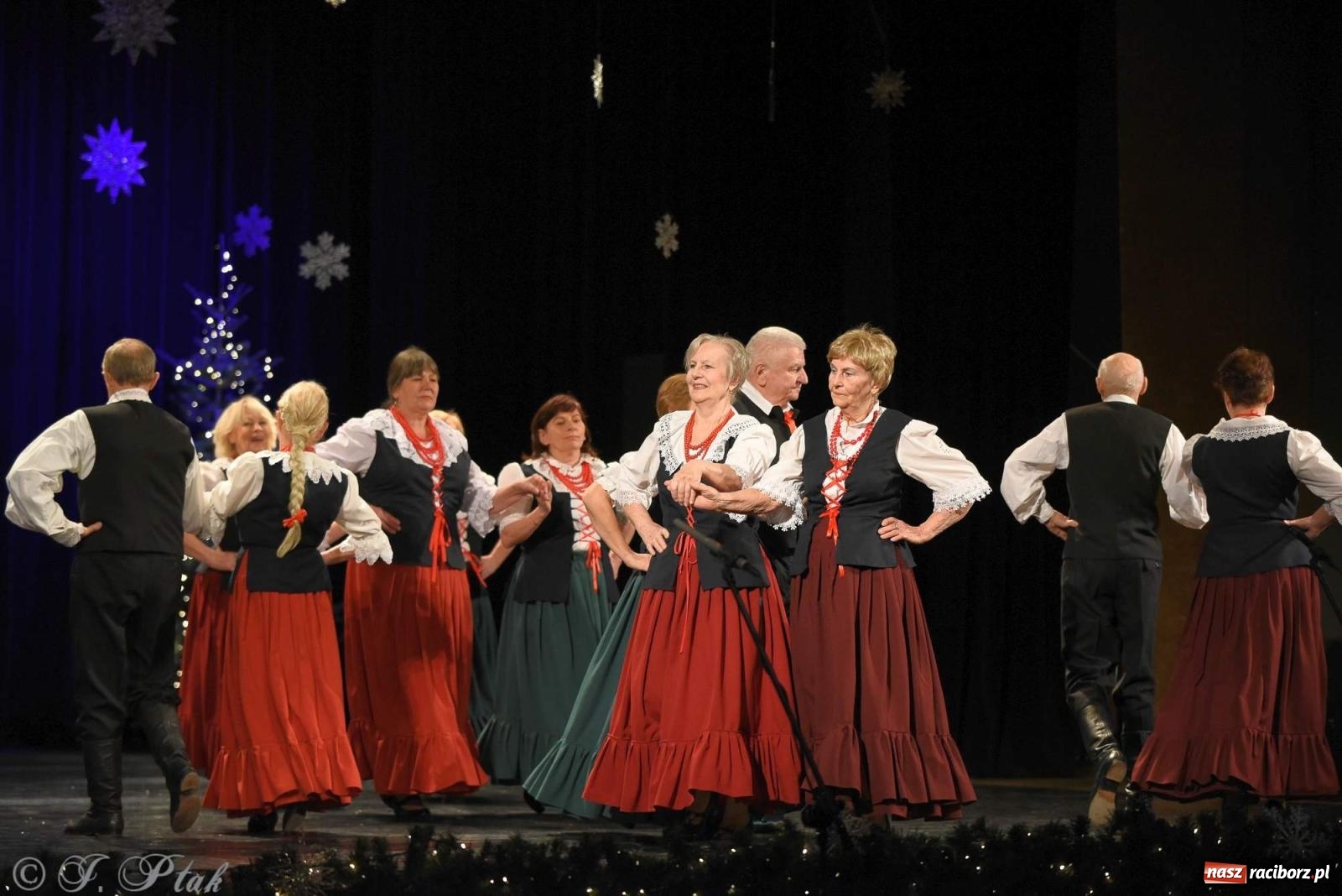 Zdjęcie w galerii na portalu naszraciborz.pl: Strzecha i Skaza na wspólnym koncercie w RCK wiadomości z regionu