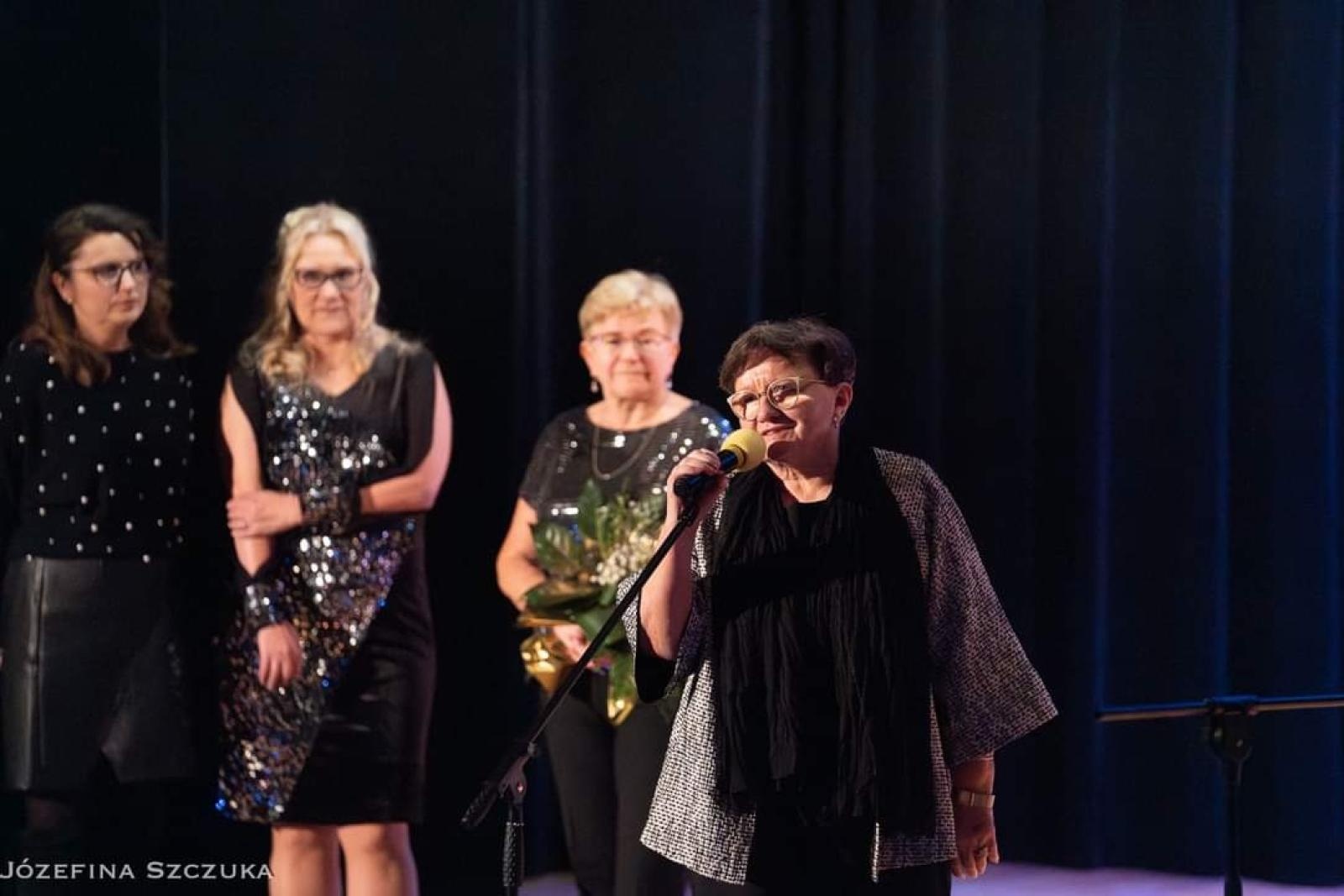 Zdjęcie w galerii na portalu naszraciborz.pl: Koncert charytatywny stowarzyszenia Bajtel na rzecz leczenia Madzi [FOTO] wiadomości z regionu