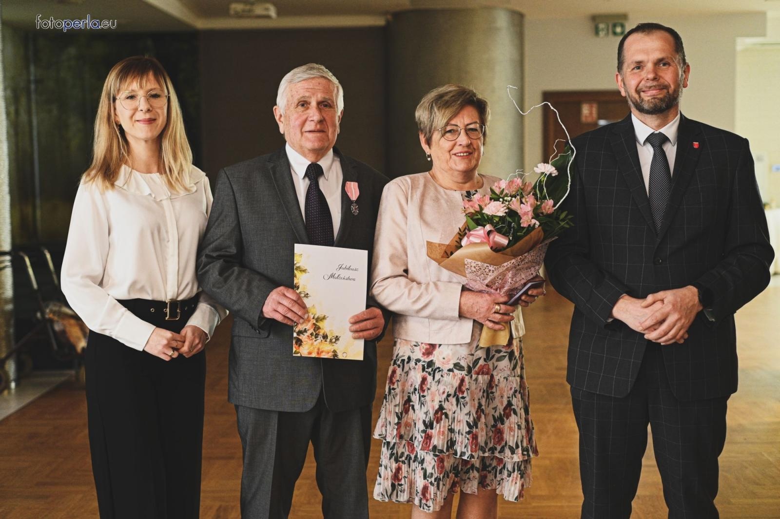 Zdjęcie w galerii na portalu naszraciborz.pl: Złote i szmaragdowe gody w Krzanowicach [FOTO i WIDEO] wiadomości z regionu