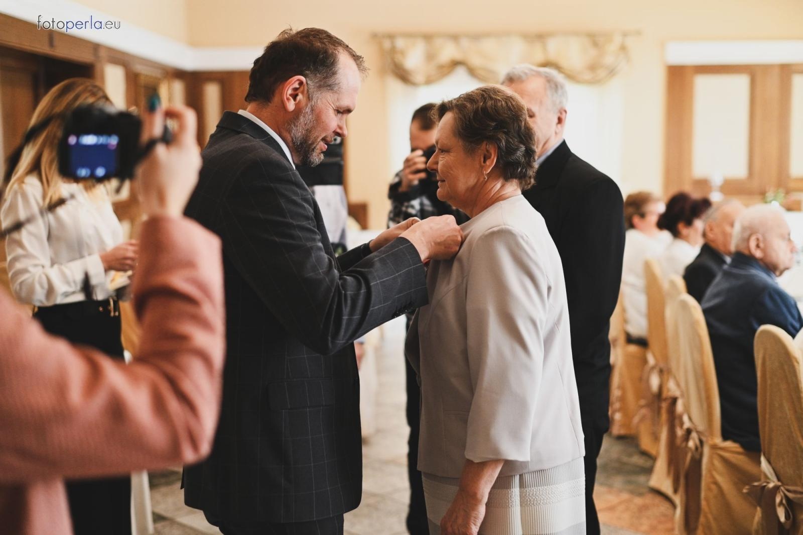 Zdjęcie w galerii na portalu naszraciborz.pl: Złote i szmaragdowe gody w Krzanowicach [FOTO i WIDEO] wiadomości z regionu