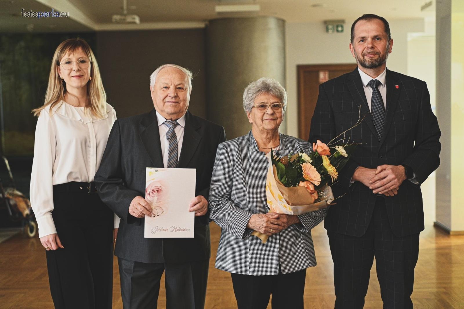 Zdjęcie w galerii na portalu naszraciborz.pl: Złote i szmaragdowe gody w Krzanowicach [FOTO i WIDEO] wiadomości z regionu