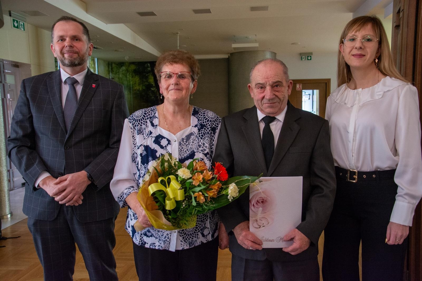 Zdjęcie w galerii na portalu naszraciborz.pl: Złote i szmaragdowe gody w Krzanowicach [FOTO i WIDEO] wiadomości z regionu