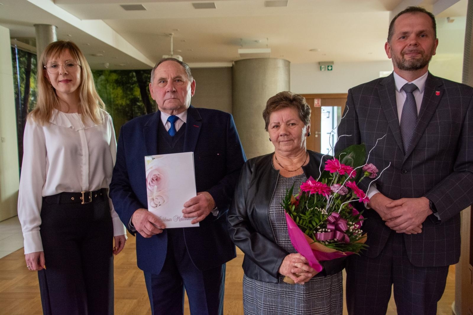 Zdjęcie w galerii na portalu naszraciborz.pl: Złote i szmaragdowe gody w Krzanowicach [FOTO i WIDEO] wiadomości z regionu