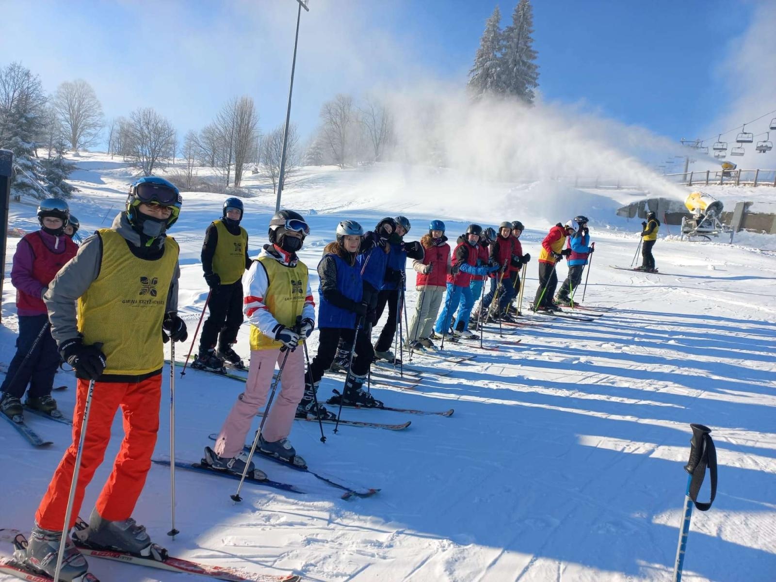 Zdjęcie w galerii na portalu naszraciborz.pl: Młodzi narciarze z gm. Krzyżanowice szusowali w Zakopanem wiadomości z regionu