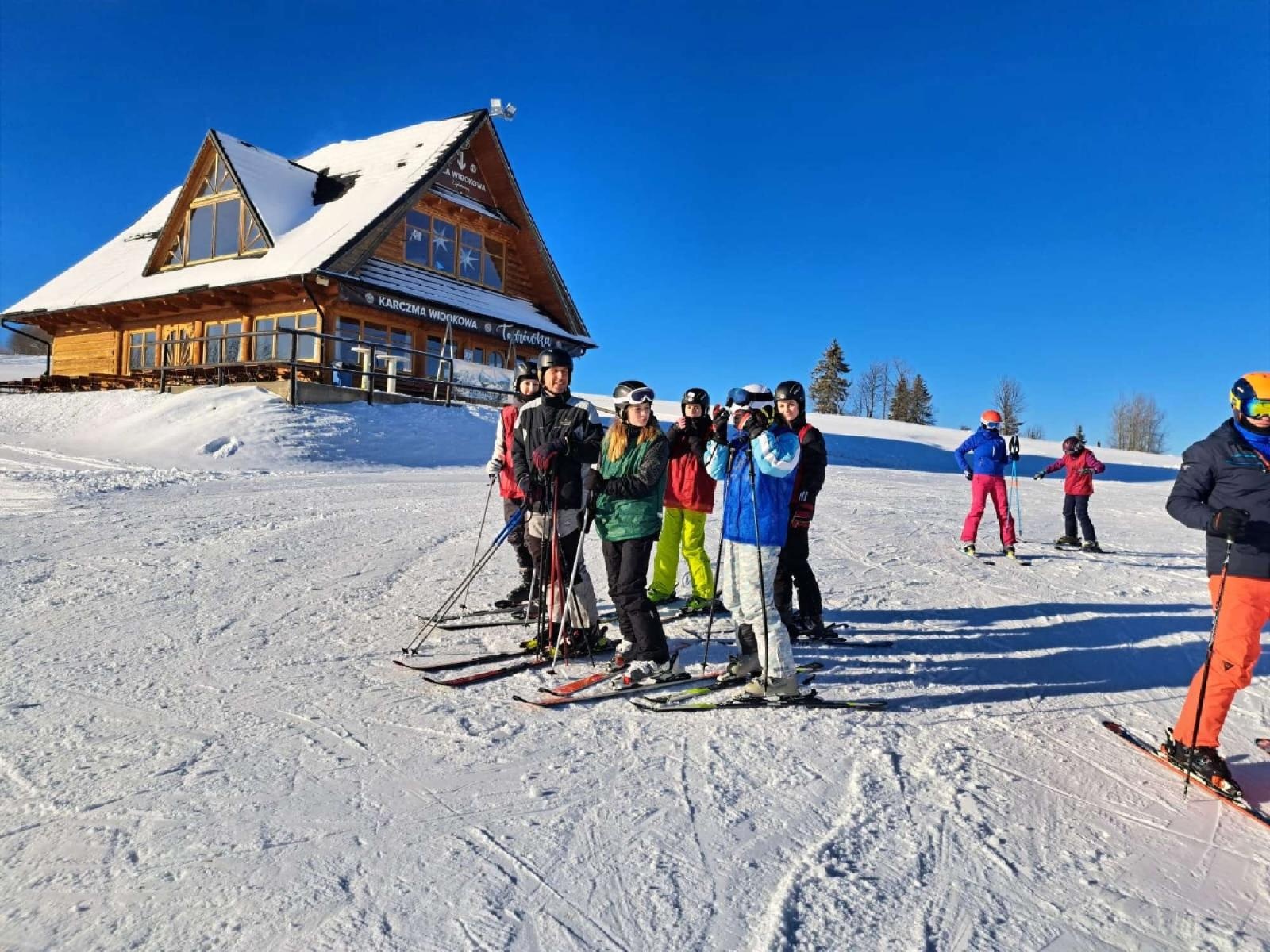 Zdjęcie w galerii na portalu naszraciborz.pl: Młodzi narciarze z gm. Krzyżanowice szusowali w Zakopanem wiadomości z regionu
