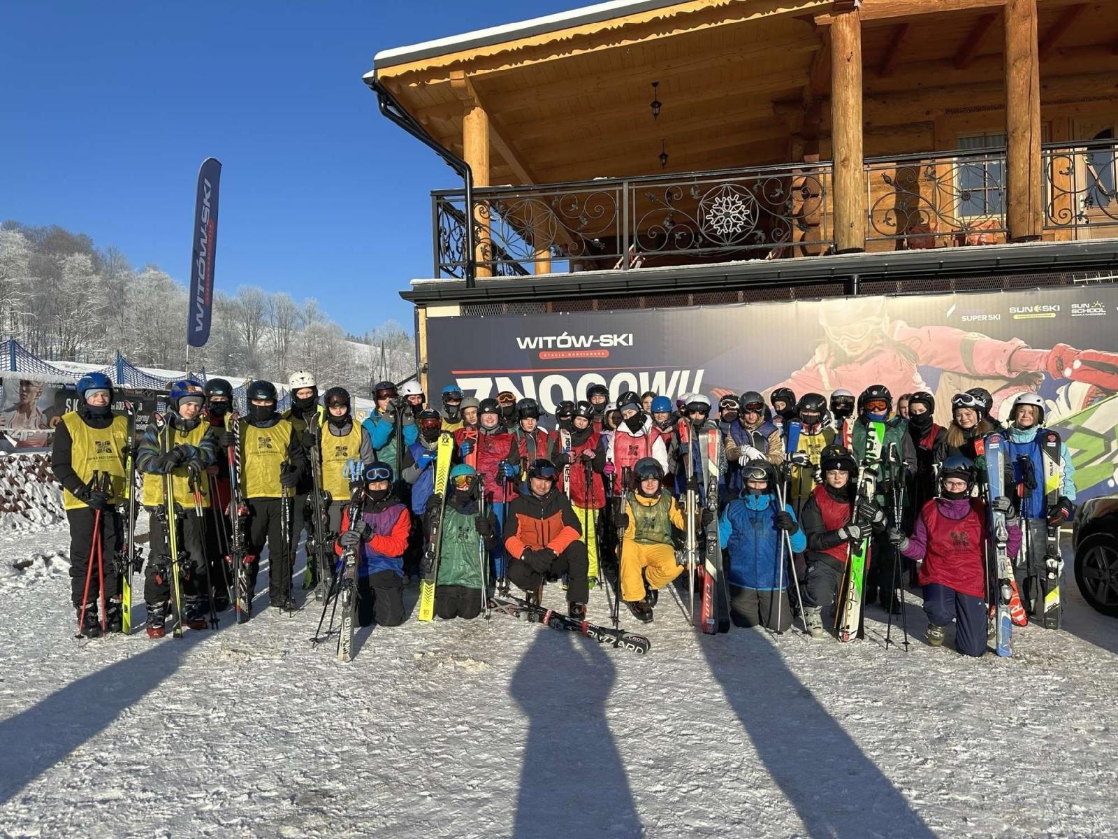 Zdjęcie w galerii na portalu naszraciborz.pl: Młodzi narciarze z gm. Krzyżanowice szusowali w Zakopanem wiadomości z regionu