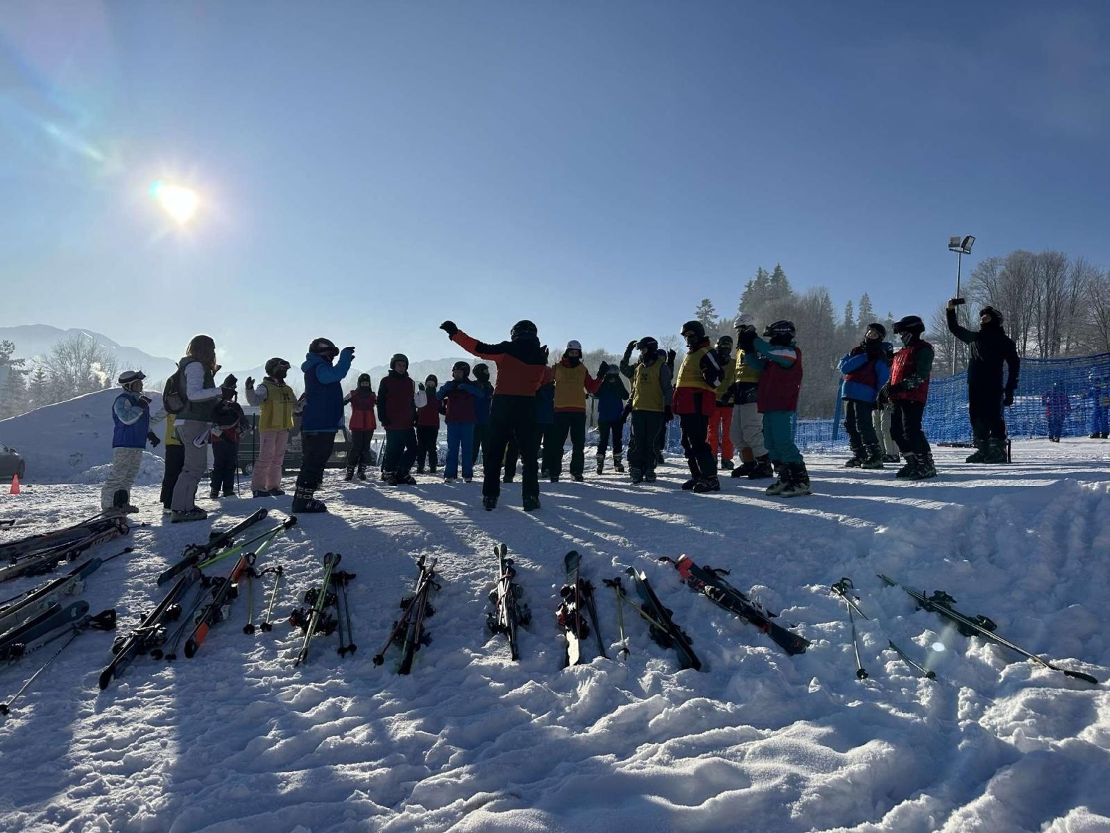 Zdjęcie w galerii na portalu naszraciborz.pl: Młodzi narciarze z gm. Krzyżanowice szusowali w Zakopanem wiadomości z regionu