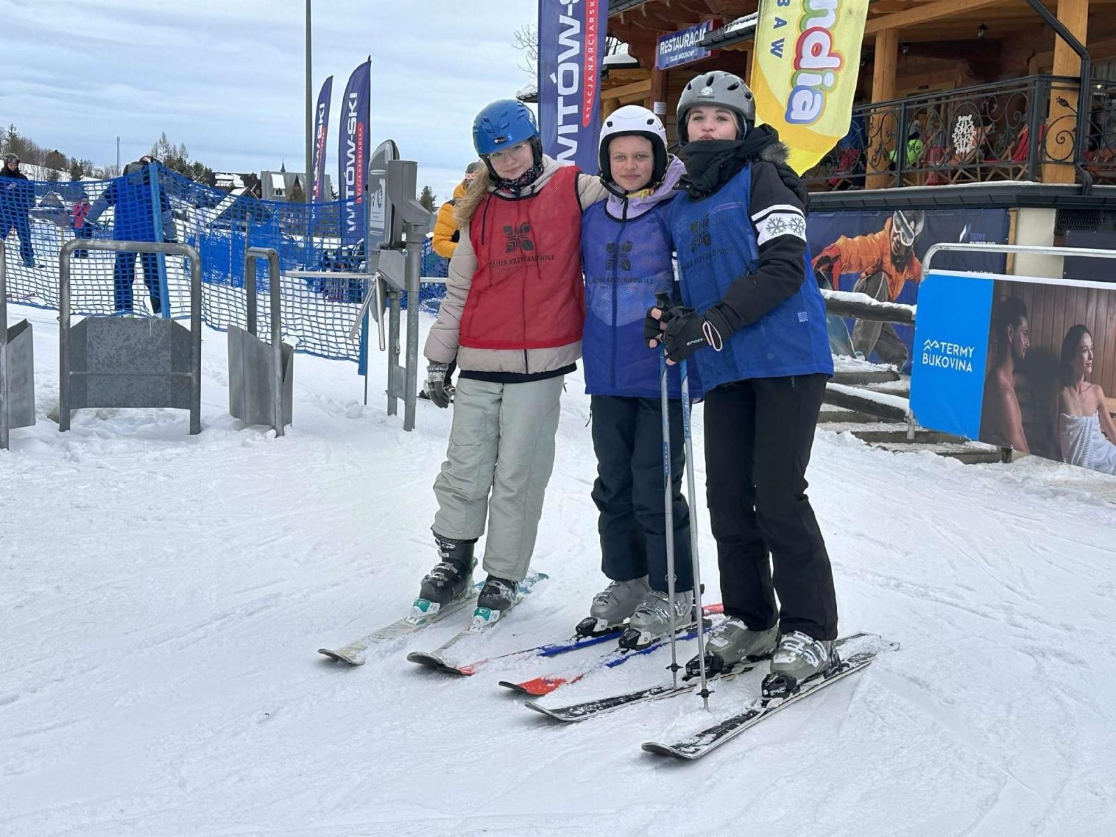Zdjęcie w galerii na portalu naszraciborz.pl: Młodzi narciarze z gm. Krzyżanowice szusowali w Zakopanem wiadomości z regionu