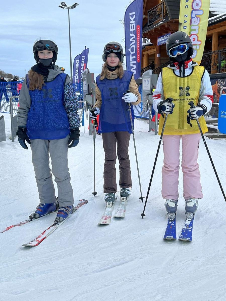 Zdjęcie w galerii na portalu naszraciborz.pl: Młodzi narciarze z gm. Krzyżanowice szusowali w Zakopanem wiadomości z regionu