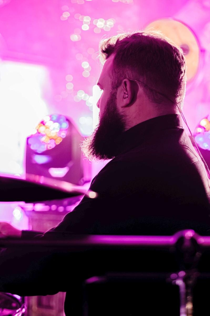 Zdjęcie w galerii na portalu naszraciborz.pl: Zespół Bartnicky pięknie kolędował w Kietrzu! wiadomości z regionu