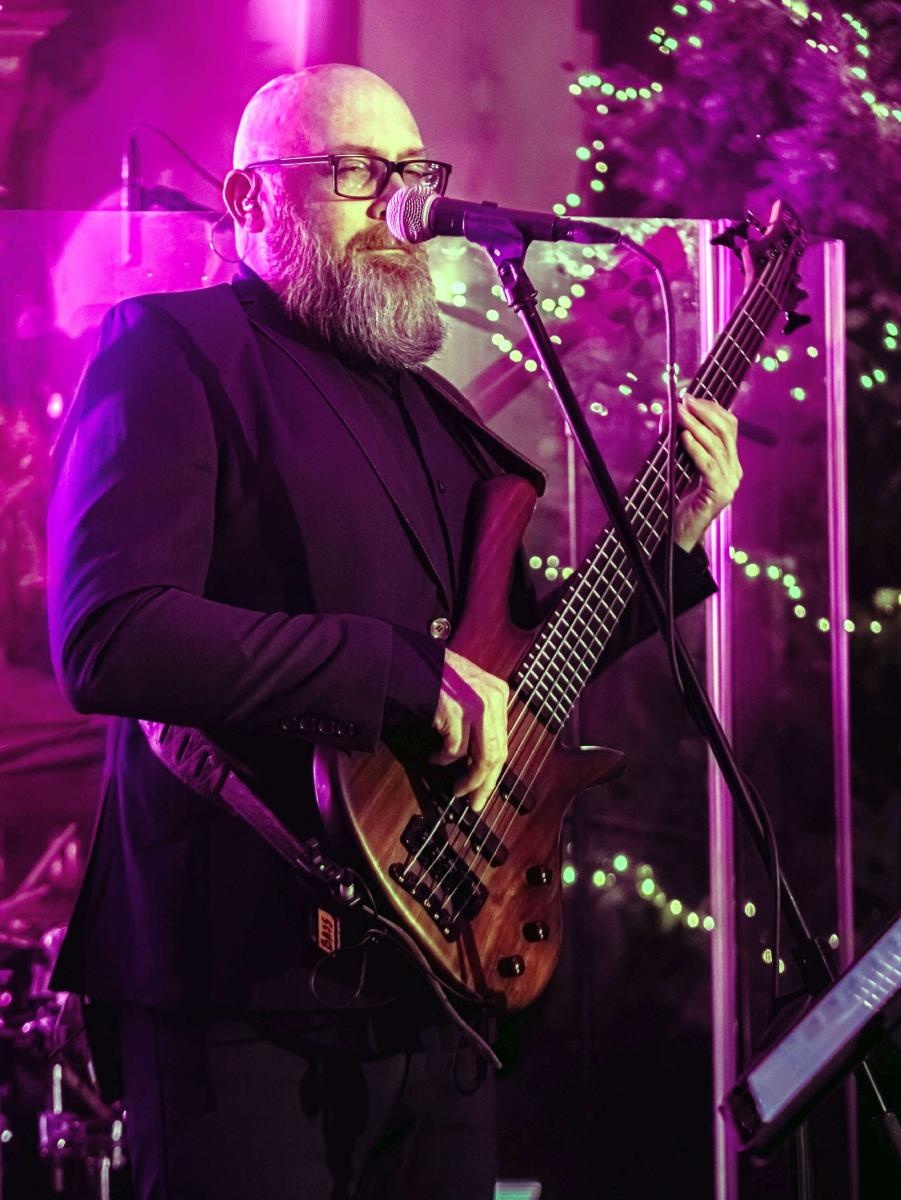 Zdjęcie w galerii na portalu naszraciborz.pl: Zespół Bartnicky pięknie kolędował w Kietrzu! wiadomości z regionu